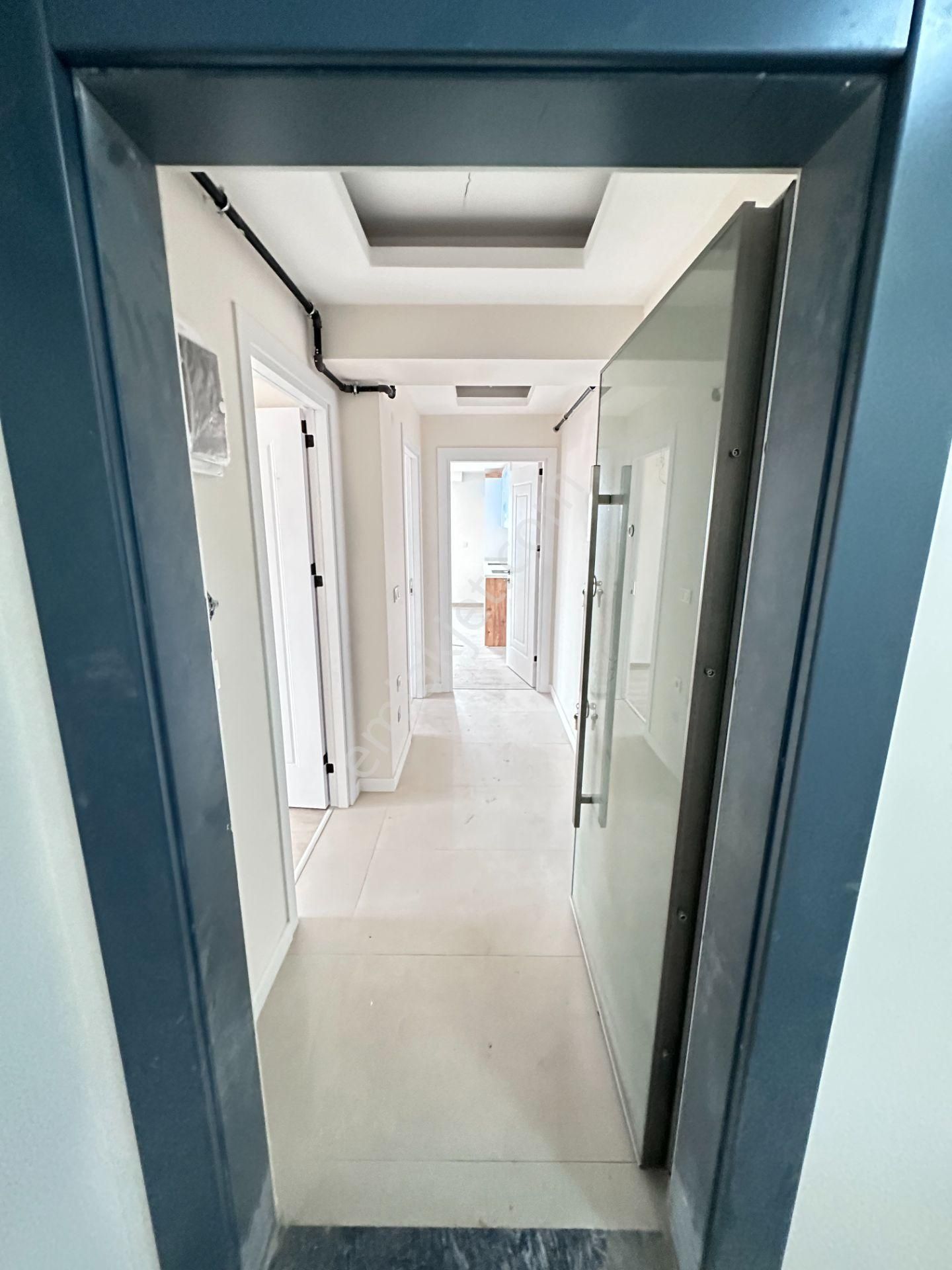 Mert Uçar'dan Satılık Karşıyaka Merkez De Sıfır 2+1 Daire - Görsel 7