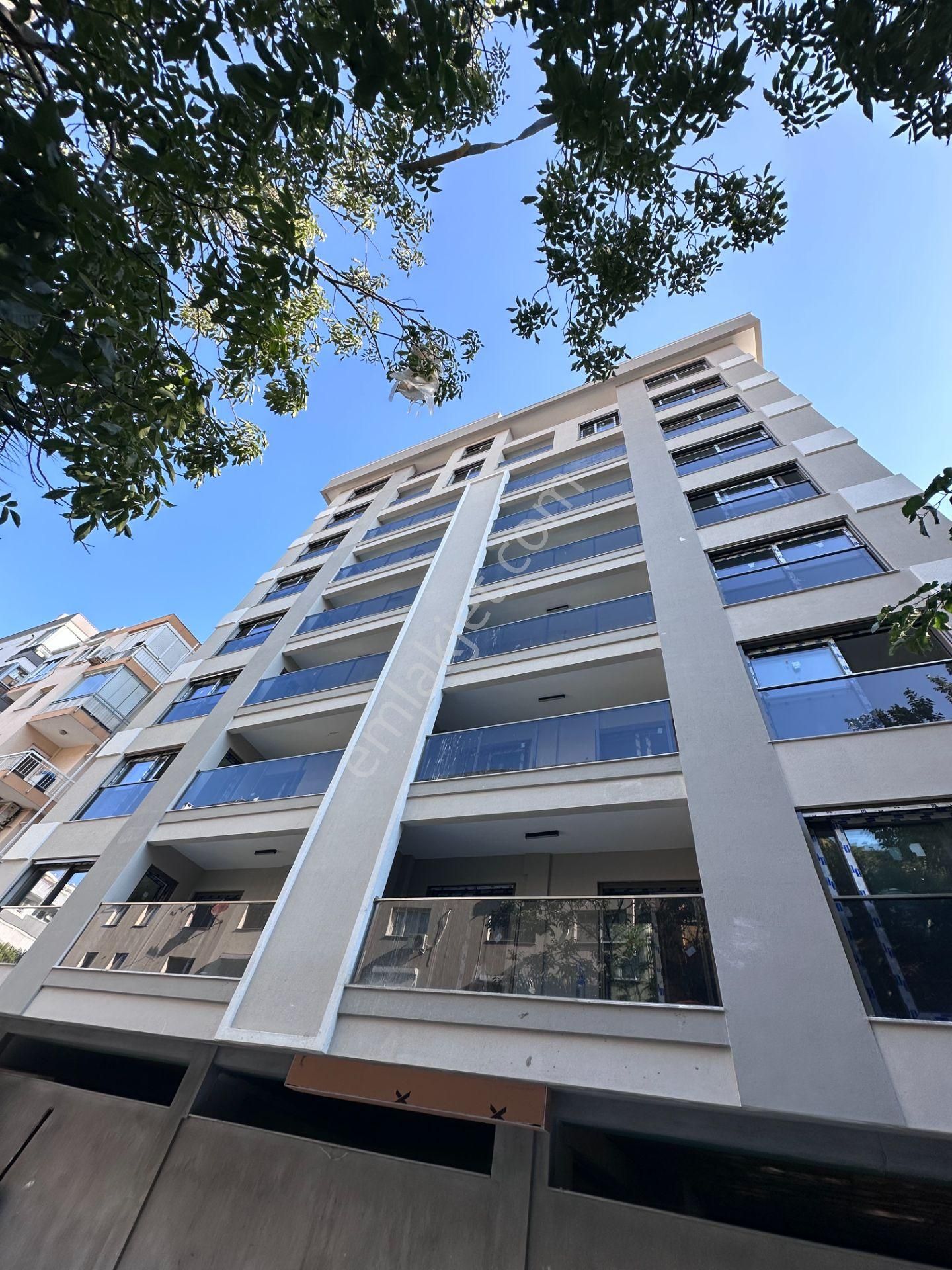 Mert Uçar'dan Satılık Karşıyaka Merkez De Sıfır 2+1 Daire - Görsel 29