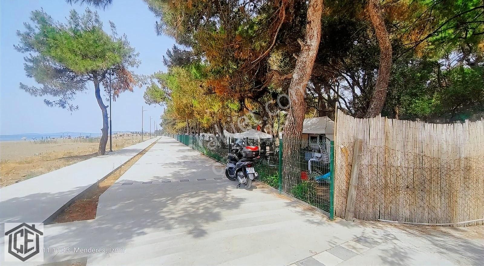 Gümüldür'de Çetin Eser'den Deniz Tarafında Site İçinde Villa - Görsel 30