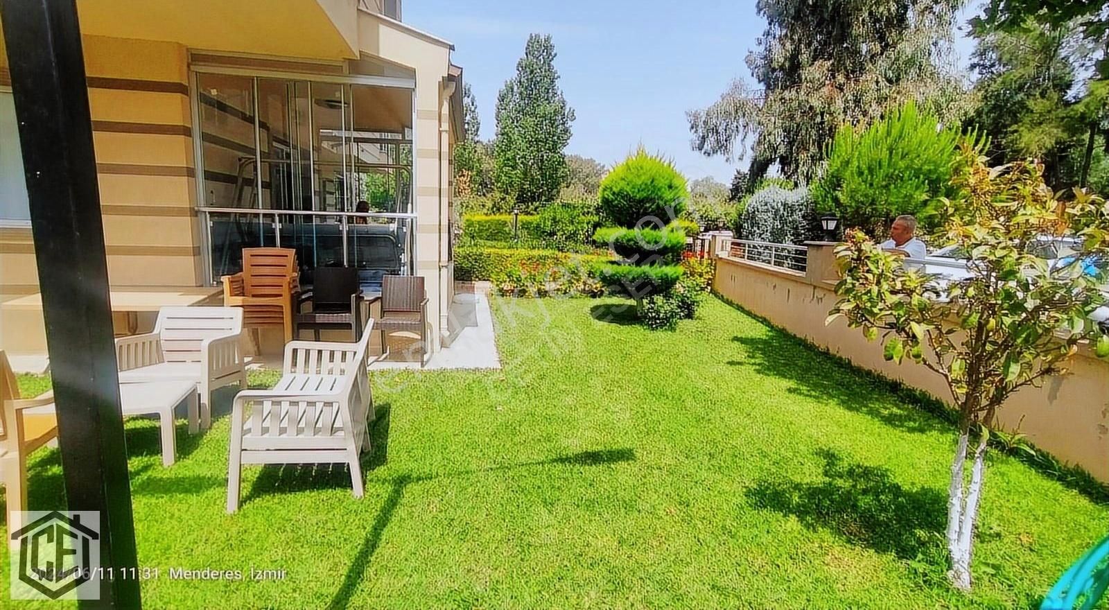 Gümüldür'de Çetin Eser'den Deniz Tarafında Site İçinde Villa - Görsel 9