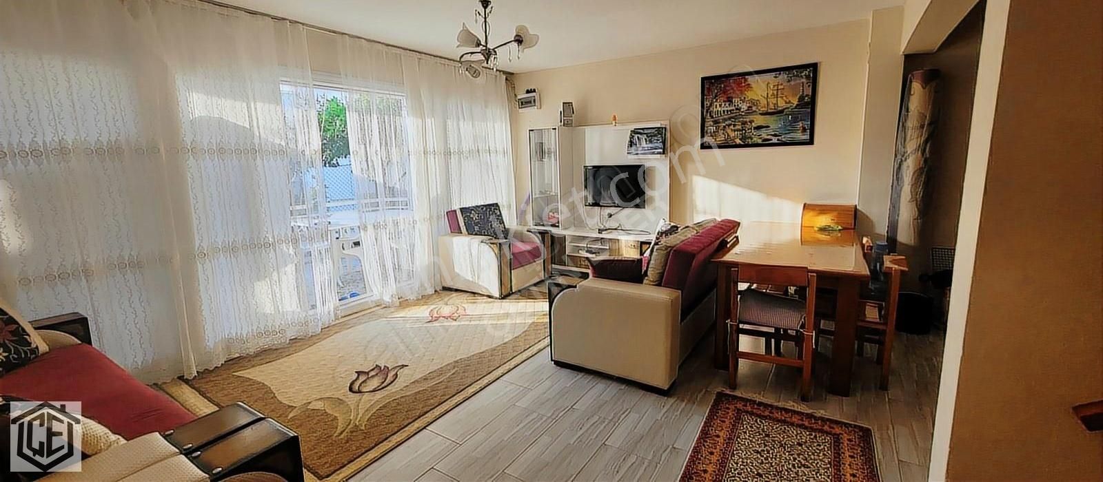 Özdere Orta Mahalle Deniz Tarafında Geniş Bakımlı Villa - Görsel 2