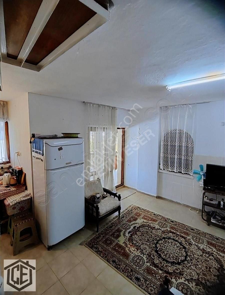 Çeşme Germiyan Burcu Sitesi'nde Büyük Bahçeli Dubleks Yazlık - Görsel 28