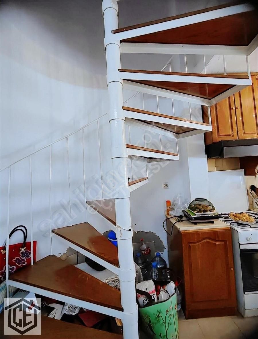 Çeşme Germiyan Burcu Sitesi'nde Büyük Bahçeli Dubleks Yazlık - Görsel 7