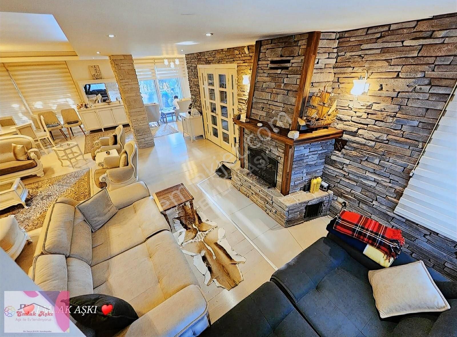 Ali Demir Den 700 M2 Arsa İçinde Tribleks Havuzlu Acil Satilik - Görsel 11