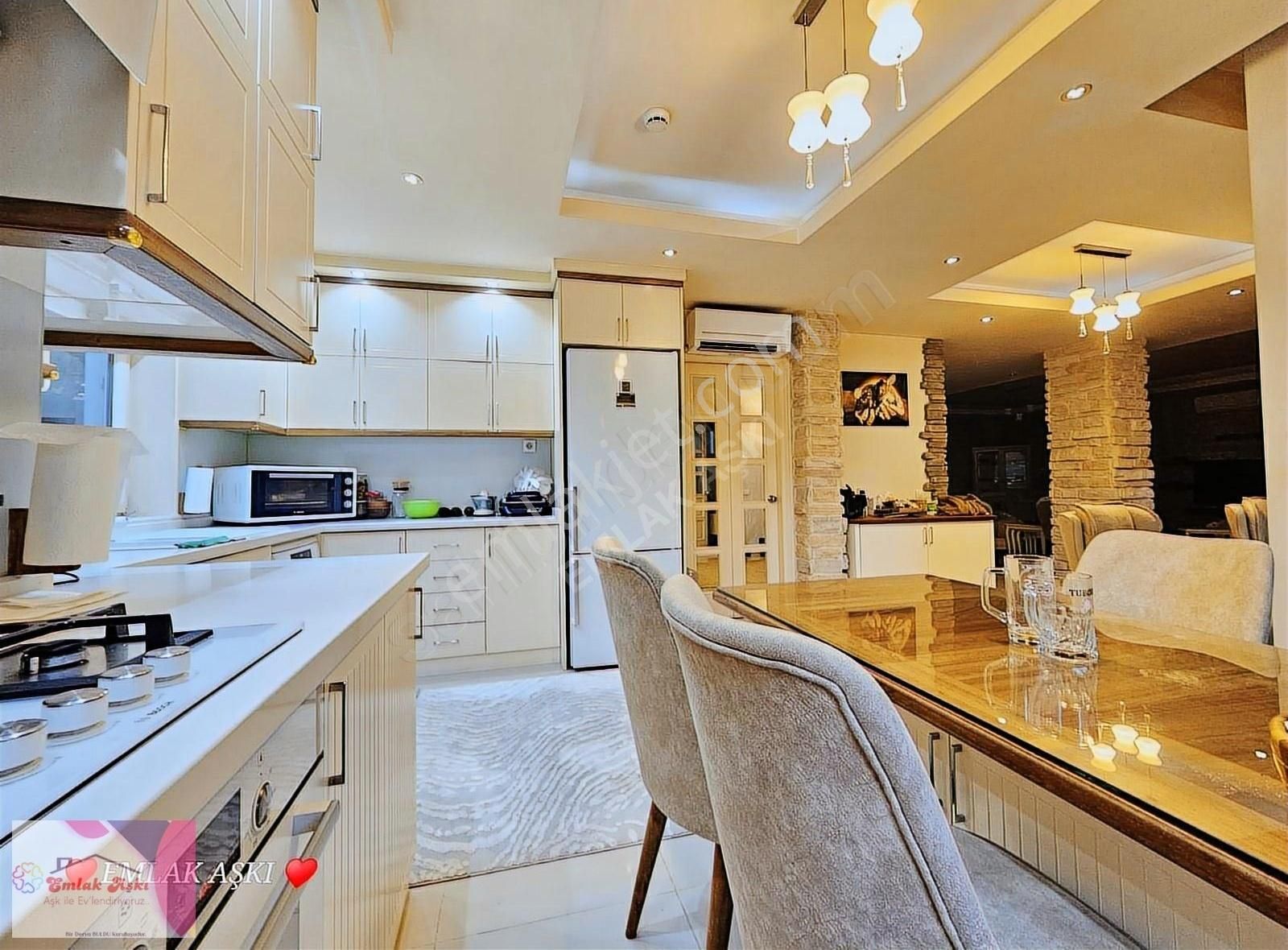 Ali Demir Den 700 M2 Arsa İçinde Tribleks Havuzlu Acil Satilik - Görsel 12