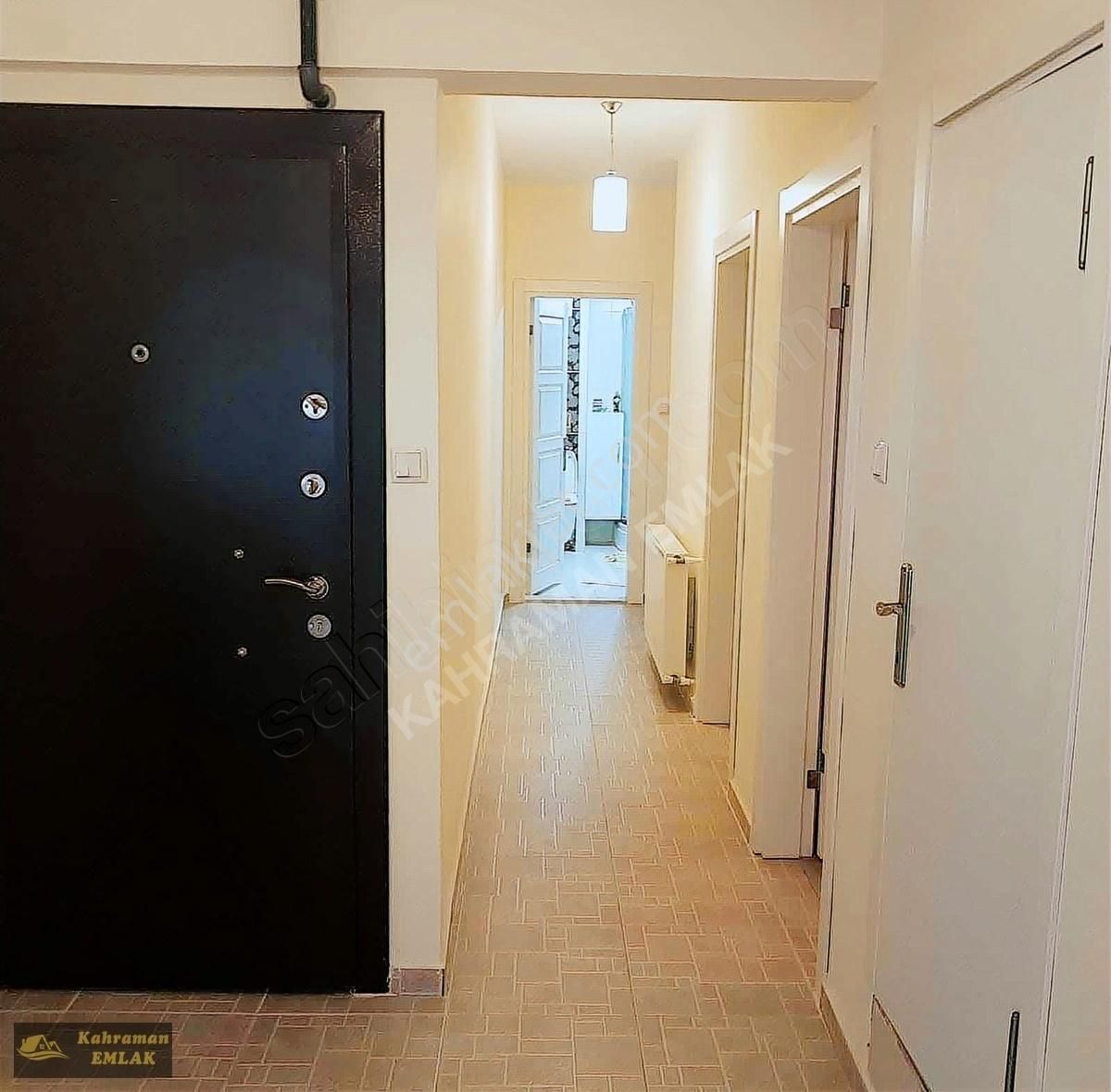 Çınarcıkta Havuzlu Site İçinde Deniz Manzaralı Daire - Görsel 35