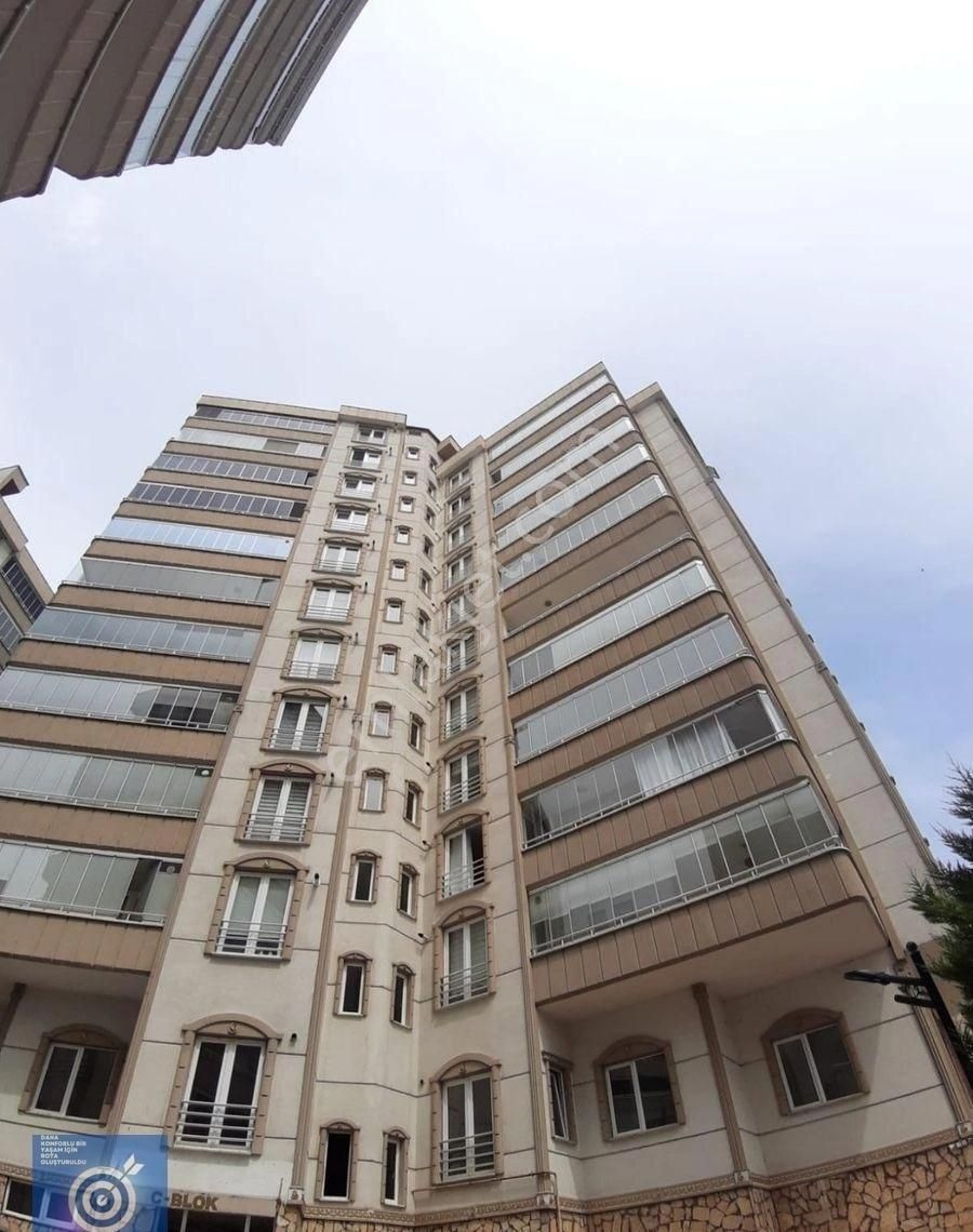 Sezgin Aslan'dan Fevzi Çakmak Mah.de Site İçerisinde Kiralık Daire