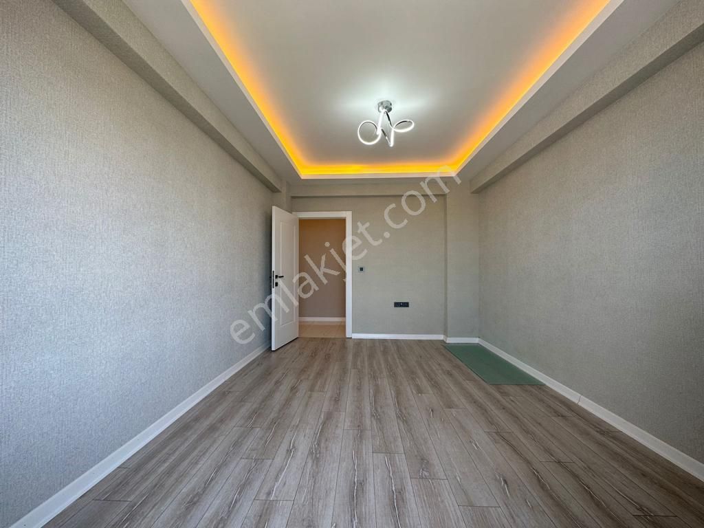 Bağlum Noterin Karşısın'da Okula Caddeye Yakın Lüx Yapılı Daire - Görsel 7