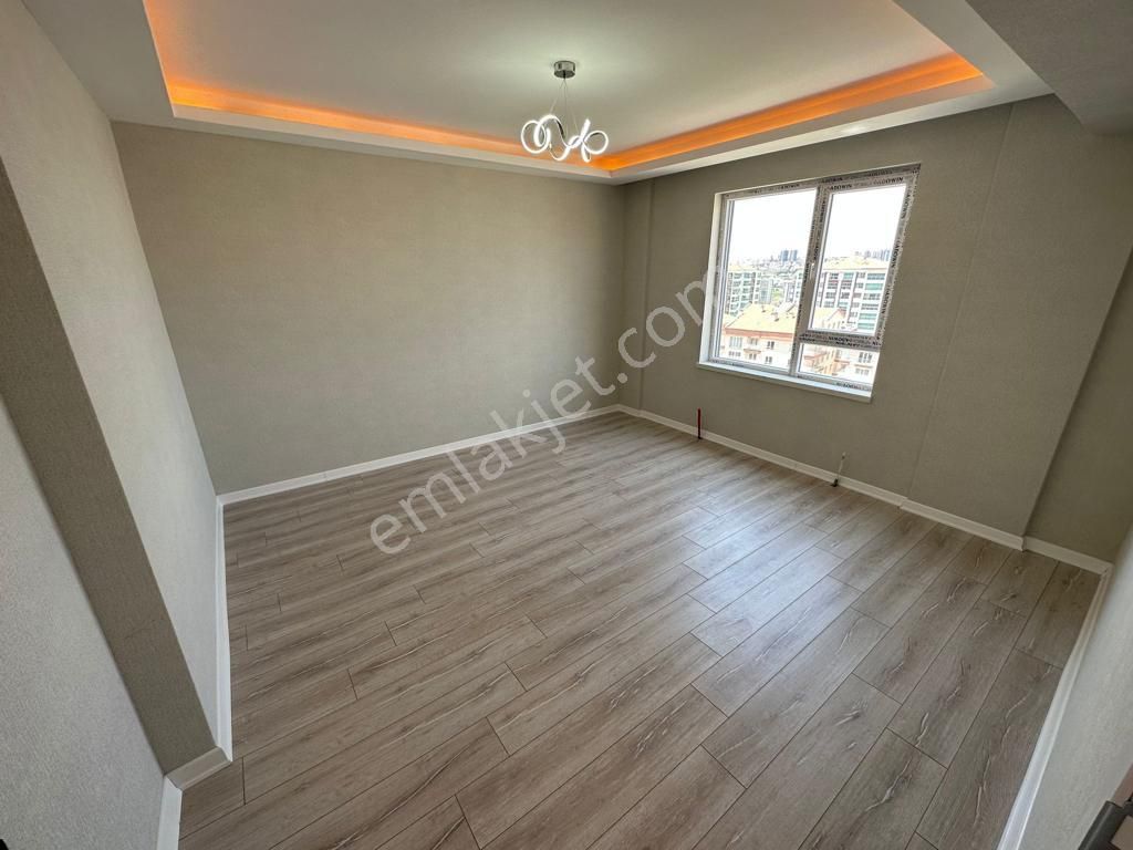 Bağlum Noterin Karşısın'da Okula Caddeye Yakın Lüx Yapılı Daire - Görsel 17