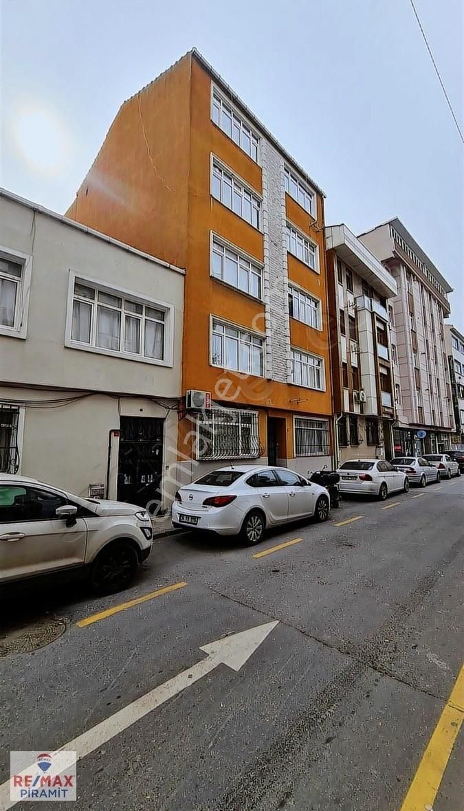 3+1 Satılık Daire Balkon Çift Wc Yatırımlık Fatih Seyyid Ömer Mh