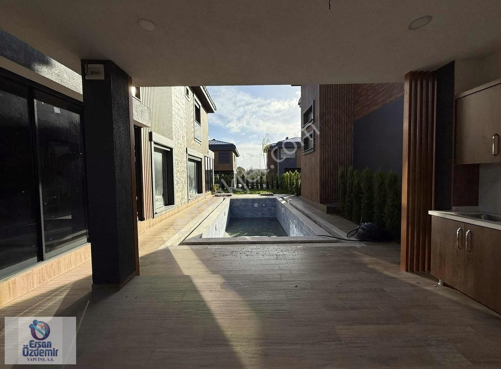 Ersan Özdemir İnşaat'tan Gürede Tek Başına Eşsiz 3+1 Müstakil Ev - Görsel 32