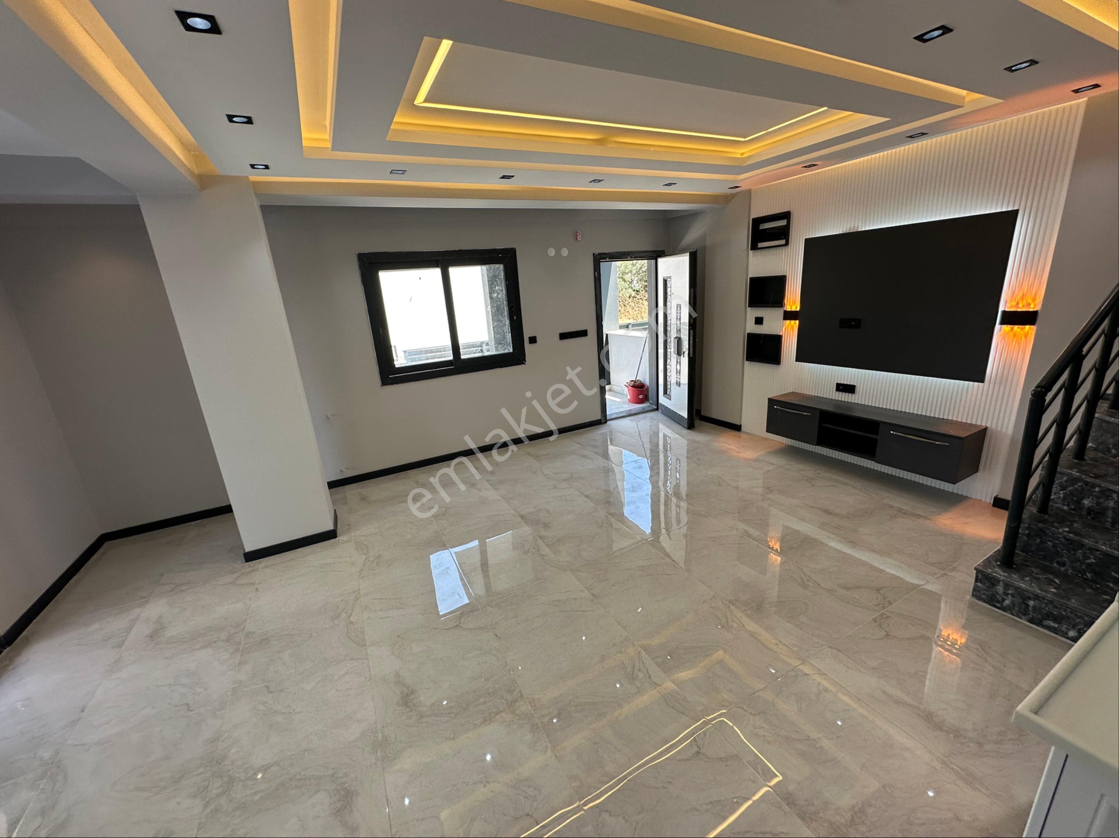 İzmir Seferihisar Doğanbey De Satılık Bahçeli 3+1 Müstakil Villa - Görsel 16