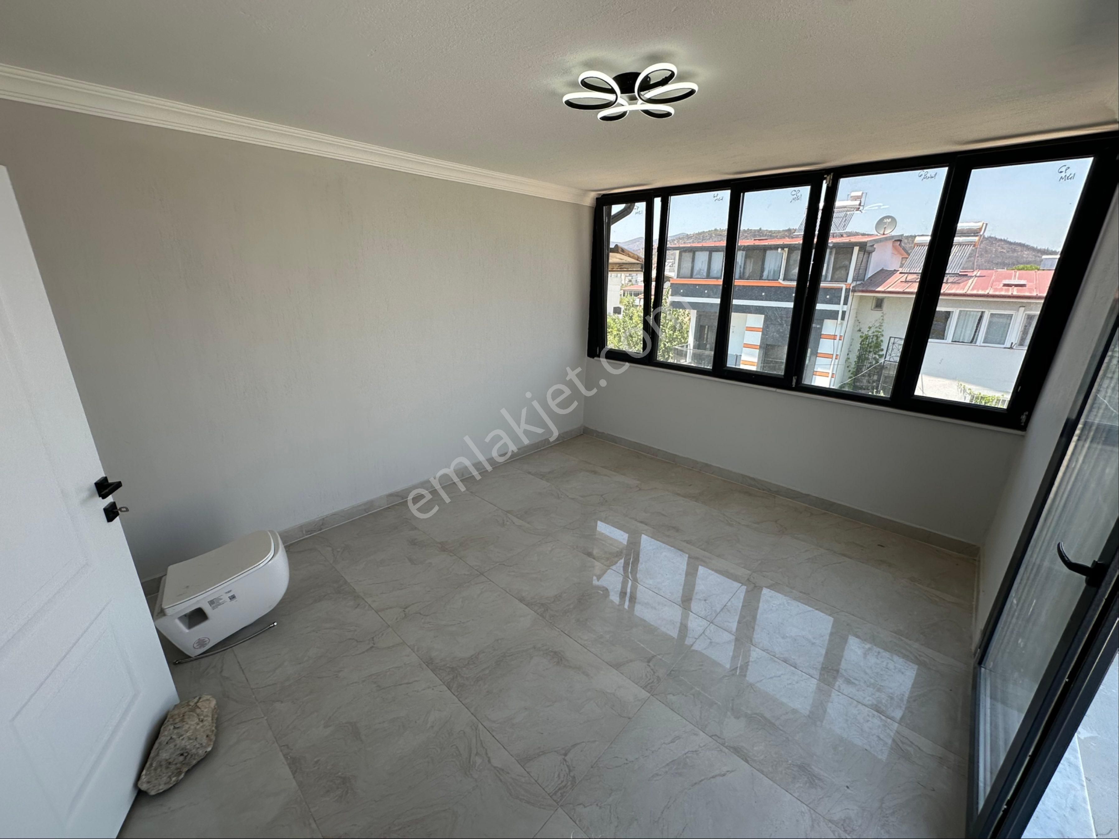 İzmir Seferihisar Doğanbey De Satılık Bahçeli 3+1 Müstakil Villa - Görsel 31