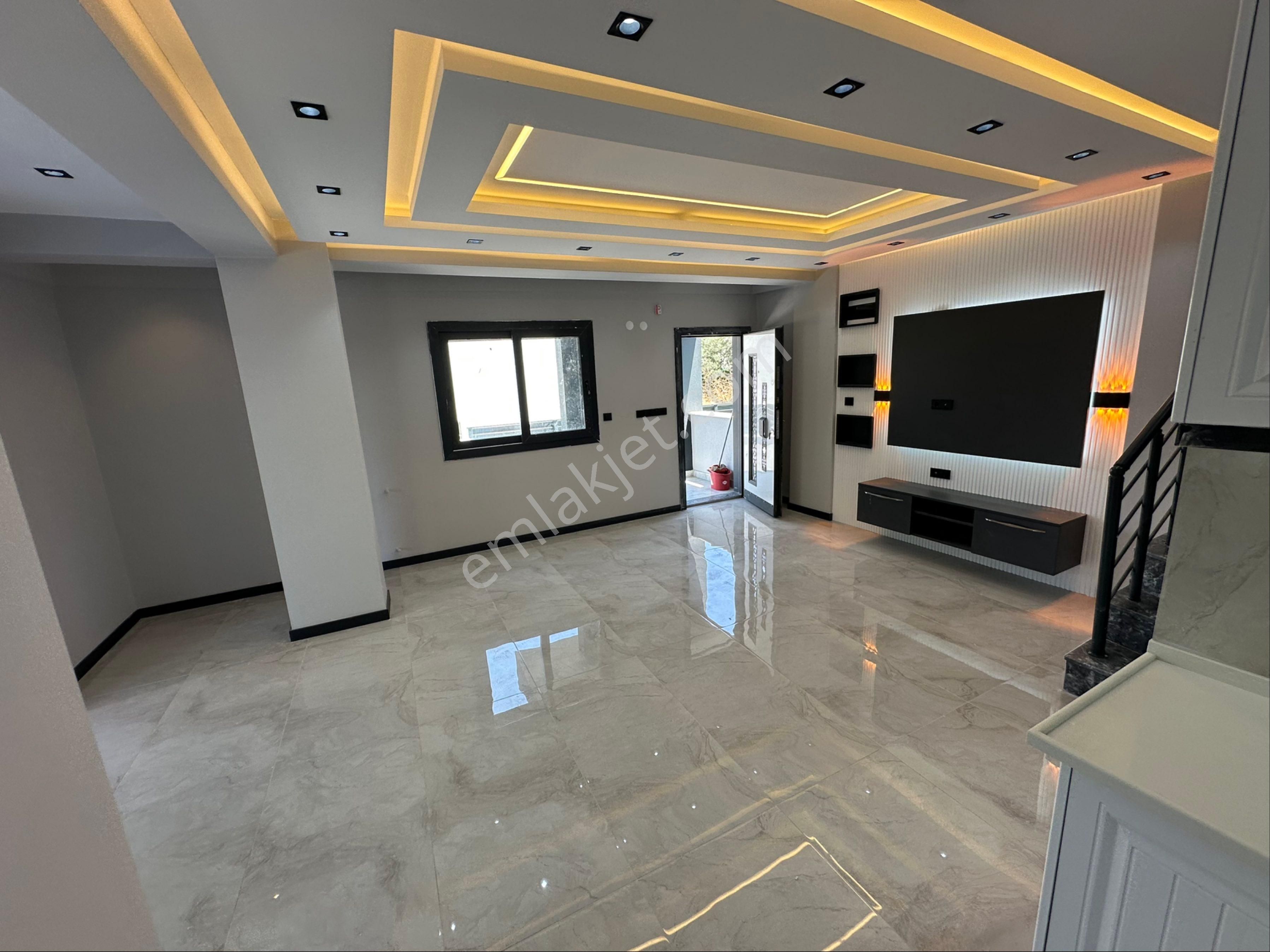 İzmir Seferihisar Doğanbey De Satılık Bahçeli 3+1 Müstakil Villa - Görsel 15