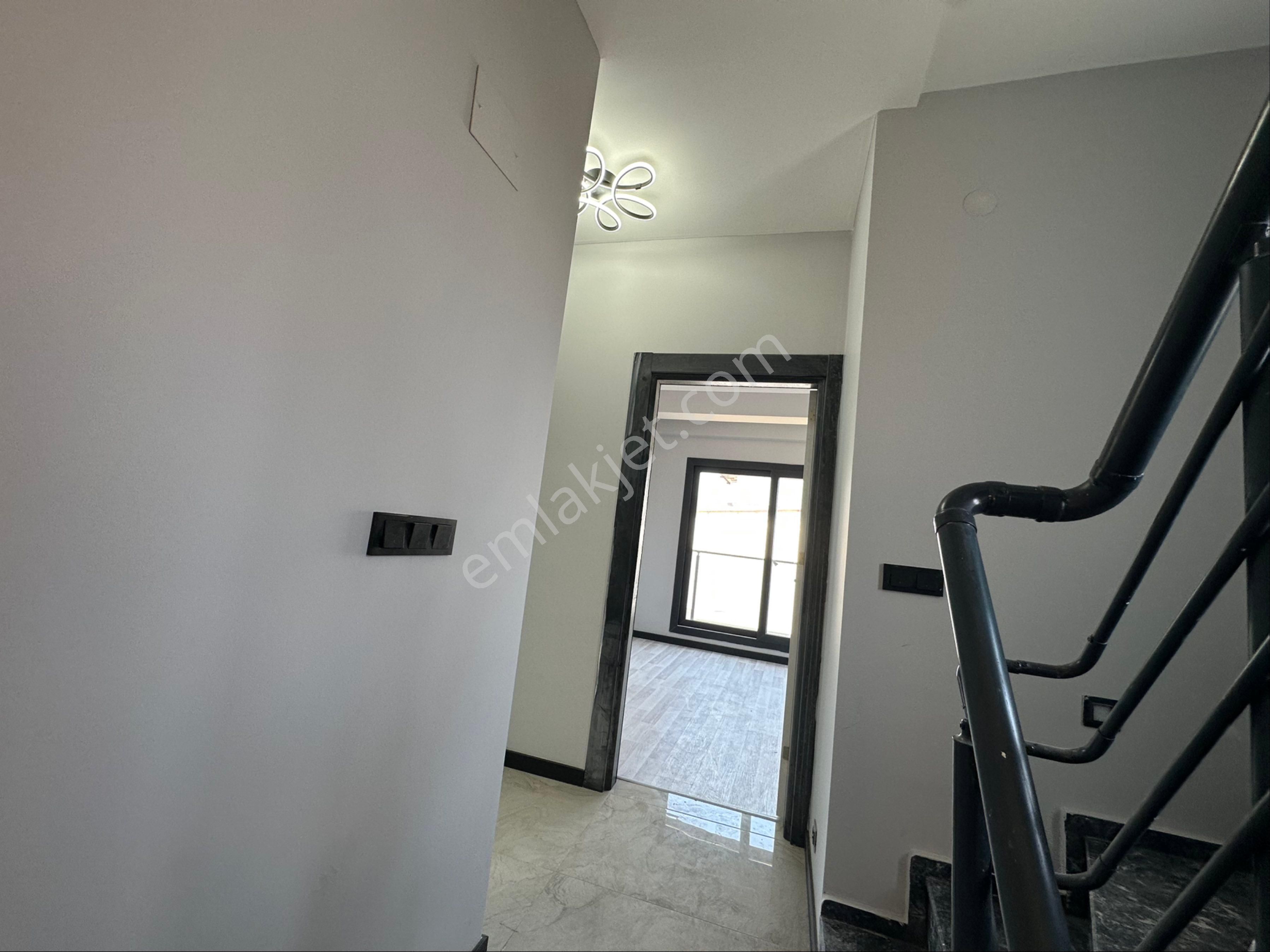 İzmir Seferihisar Doğanbey De Satılık Bahçeli 3+1 Müstakil Villa - Görsel 20