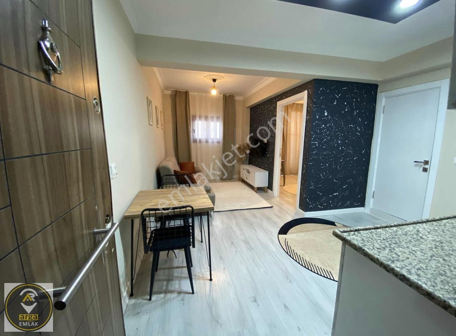 Arga'dan Buca 9 Eylül Kampüs Yakını Teraslı Full Eşyalı 1+1 Kiralık Daire.