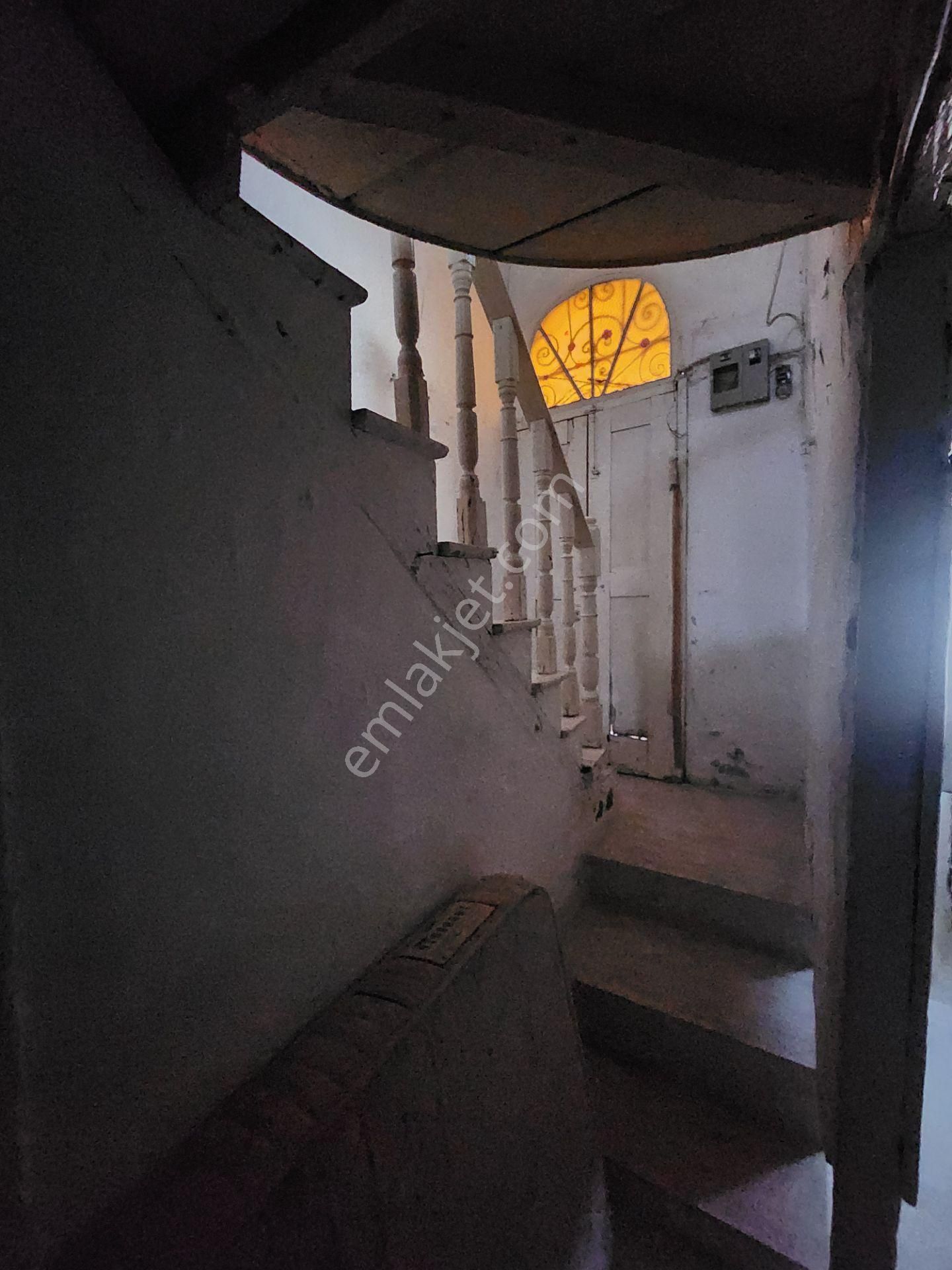 Ayvalık 'ın Kalbinde, Tarihi Dokusuyla Benzersiz Bir Yaşam - Görsel 18