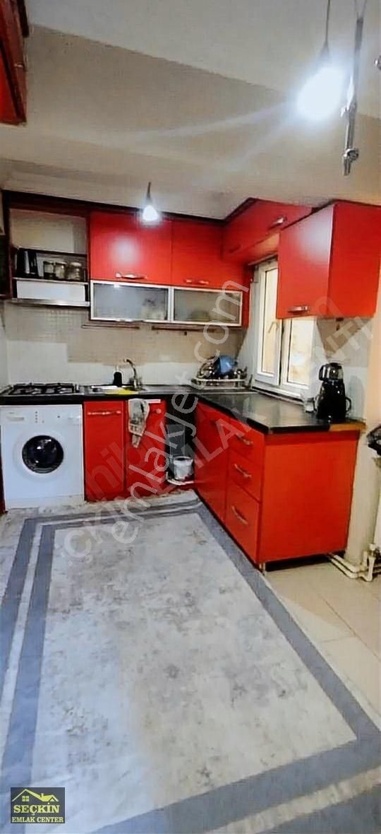 Manisa Merkezde Satılık 3+1 Daire