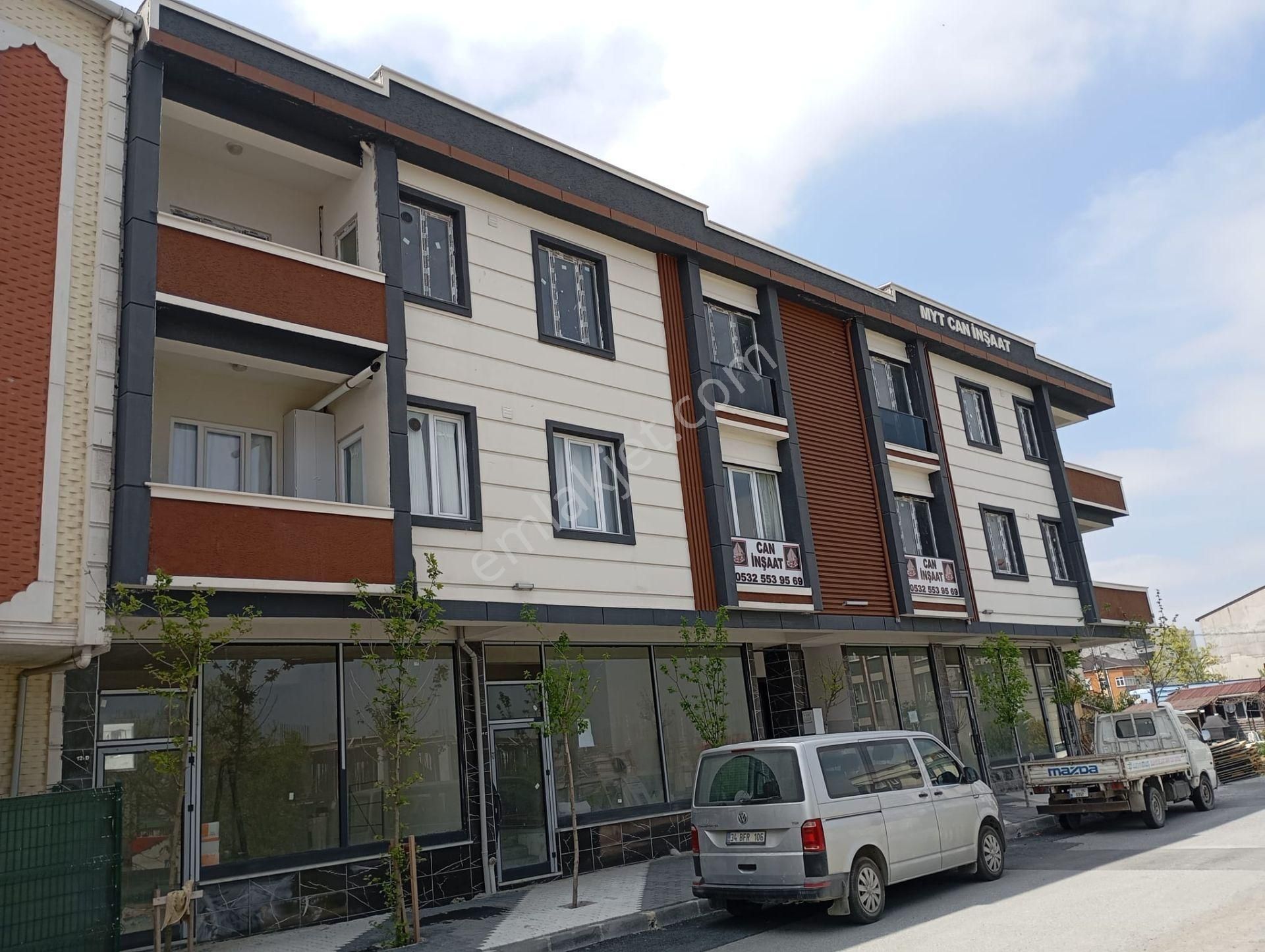 Arnavutköy Haraççı Ümran Sokak' Da Bulunan 2+1 Lüks Daire