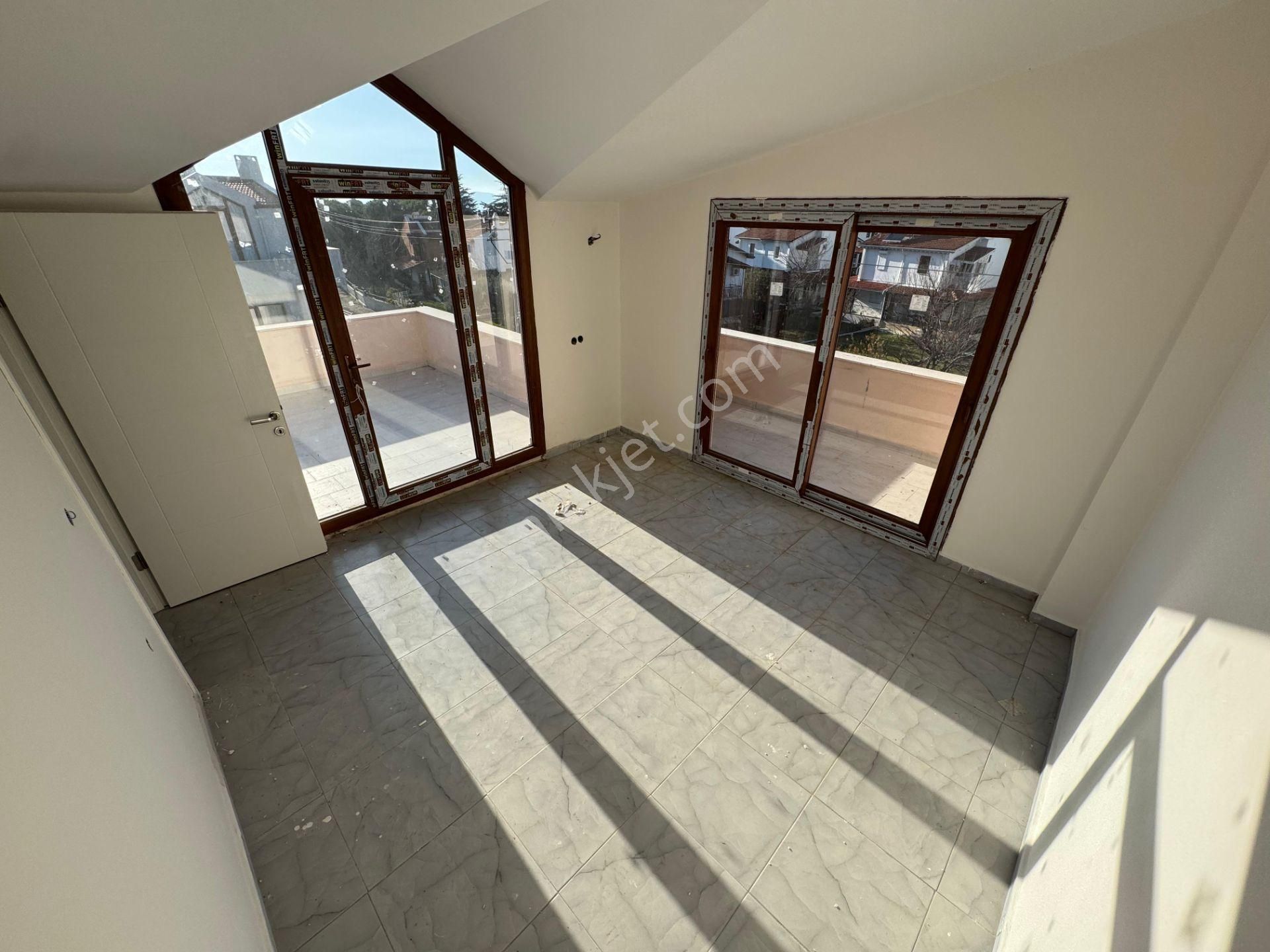 İzmir Dikili Salihleraltı Havuzlu Deniz Manzaralı Satılık Villa - Görsel 30