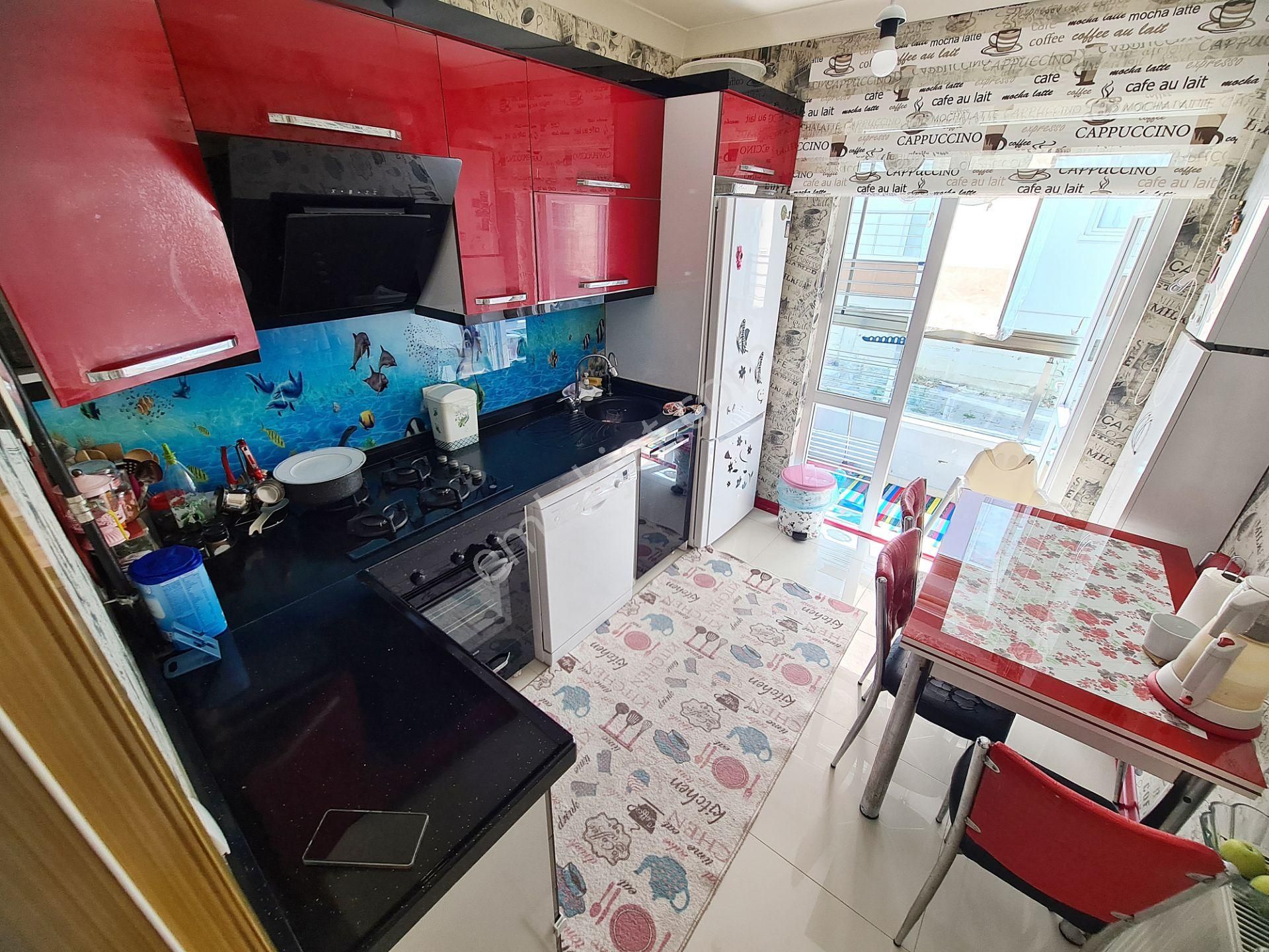 Yükseltepe'de Yeni Binada Full Yapılı Balkonlu Asansörlü 2+1