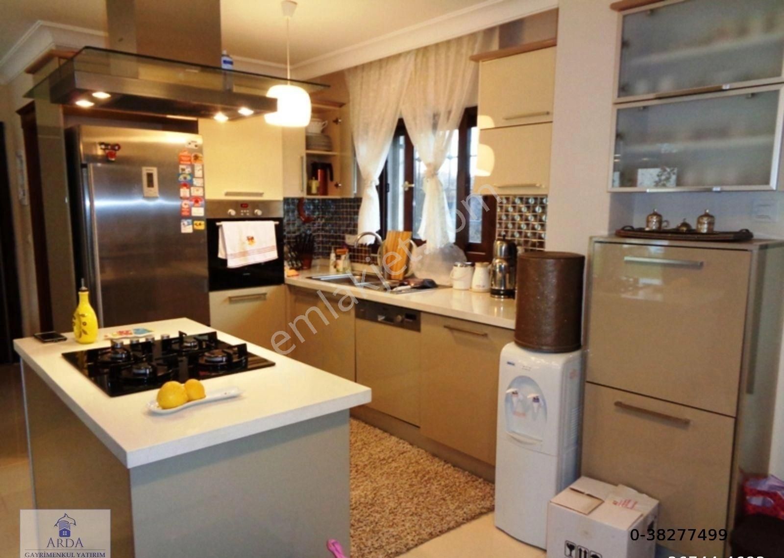 Alaçatı Göbene'de Havuzlu Sitede Satılık Tek Müstakil 3+1 Villa - Görsel 20