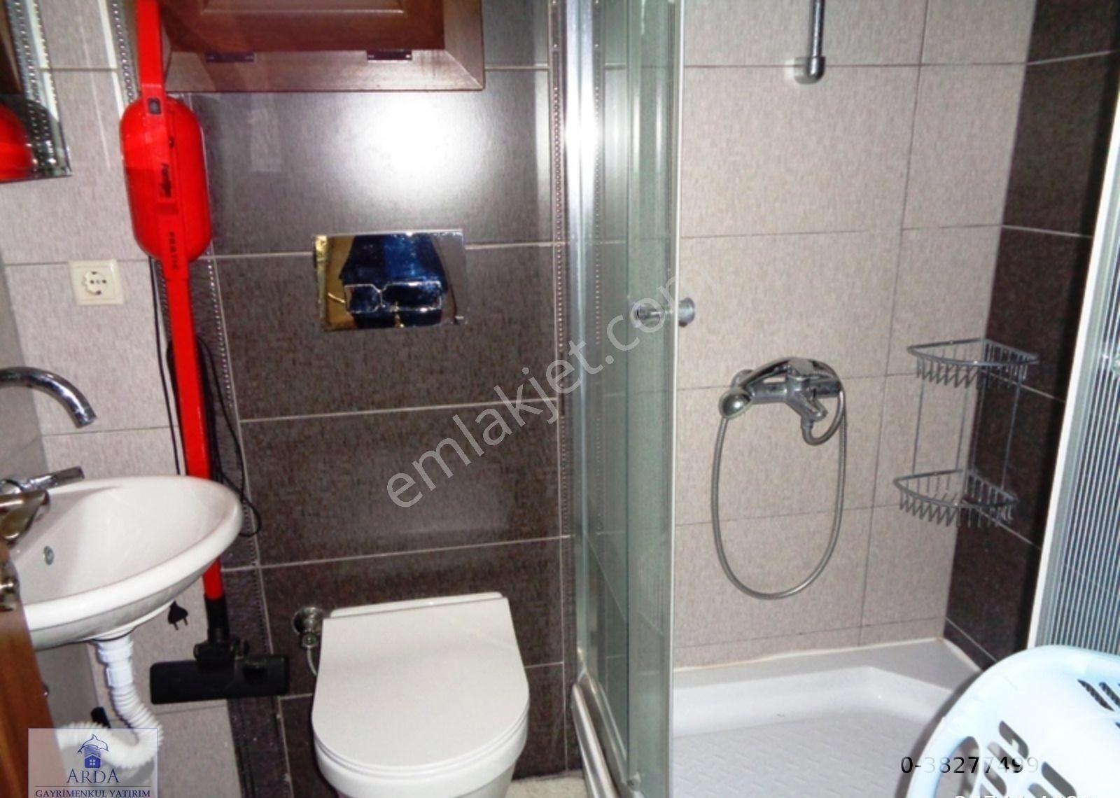 Alaçatı Göbene'de Havuzlu Sitede Satılık Tek Müstakil 3+1 Villa - Görsel 13