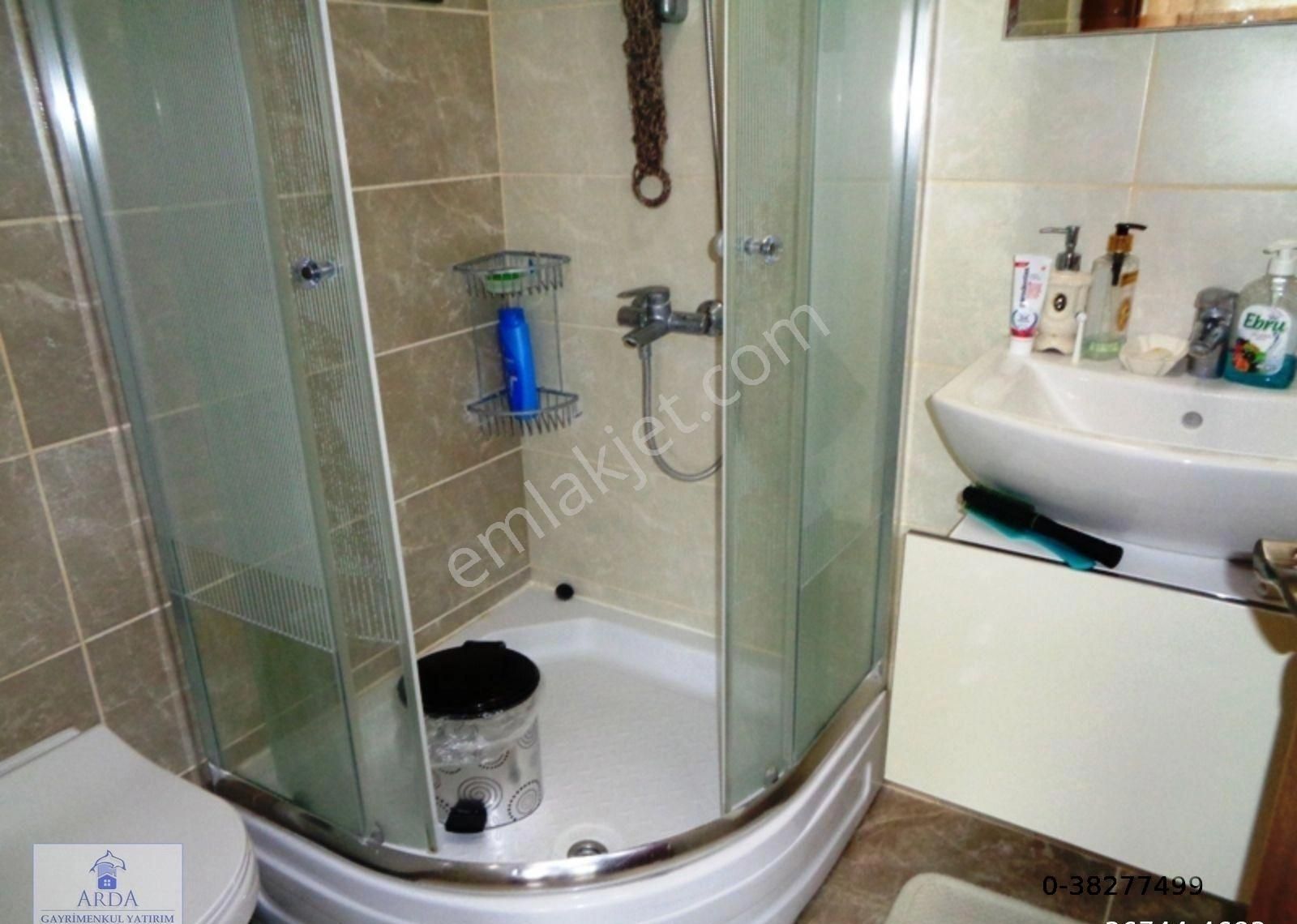 Alaçatı Göbene'de Havuzlu Sitede Satılık Tek Müstakil 3+1 Villa - Görsel 2