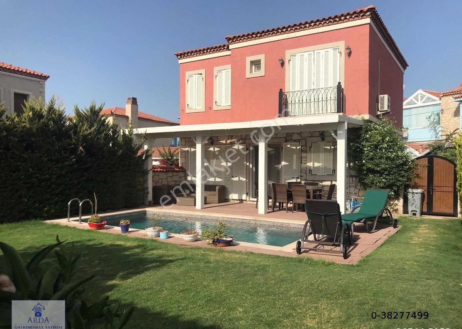 Alaçatı Hacımemişte Yüzme Havuzlu 3+1 Satılık Müstakil Lüks Taş Villa - Görsel 5