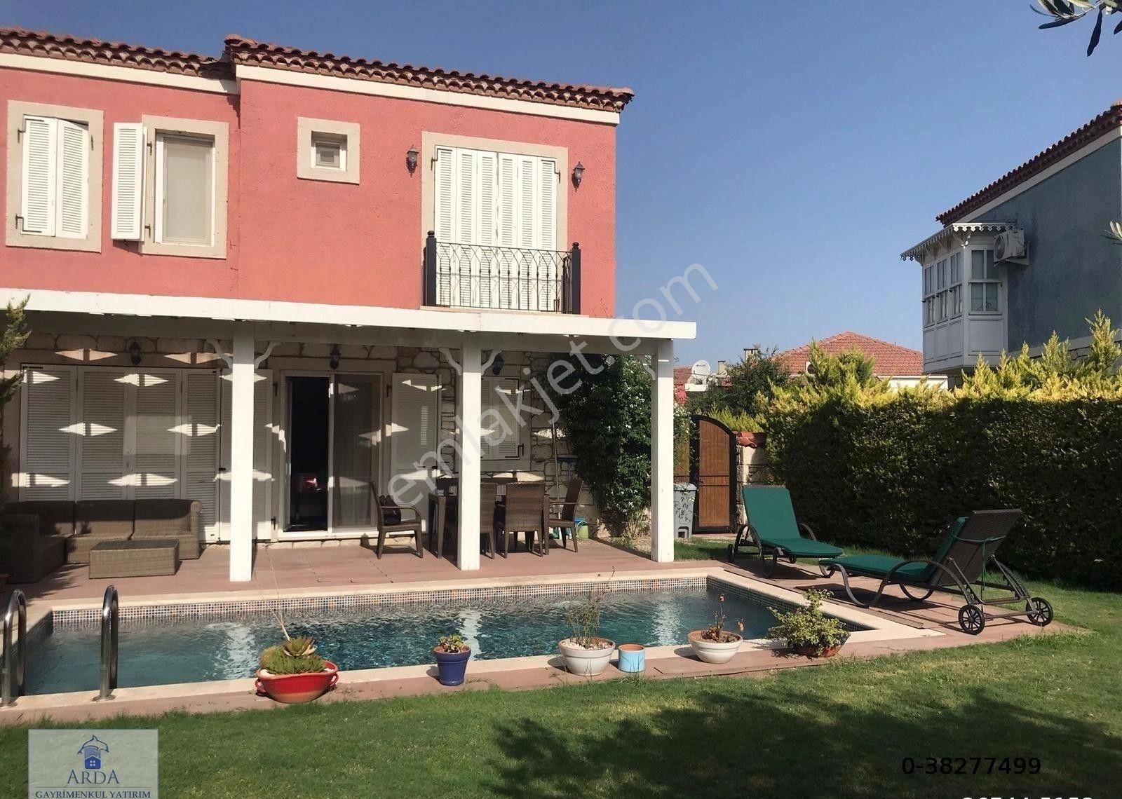 Alaçatı Hacımemişte Yüzme Havuzlu 3+1 Satılık Müstakil Lüks Taş Villa - Görsel 27