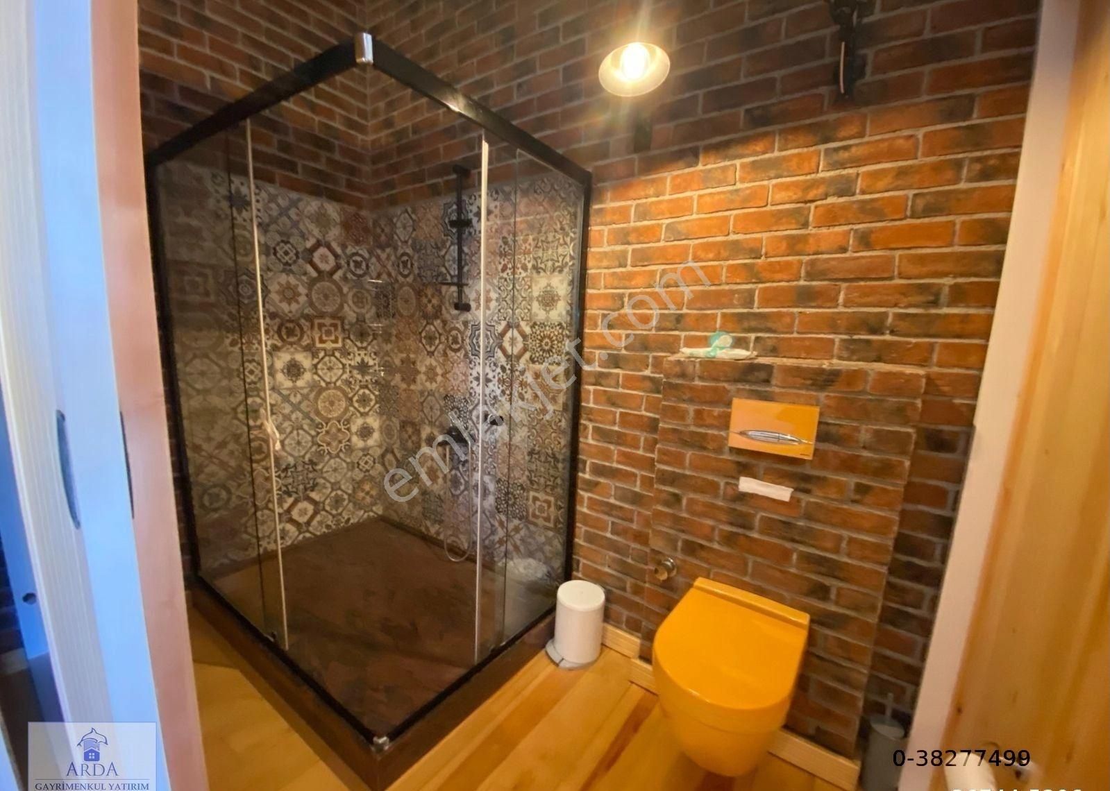 Çeşme Çiftlikköy’de Denize Çok Yakın 650m2 Arsa İçinde 4+1 Satılık Lüks Taş Villa - Görsel 16