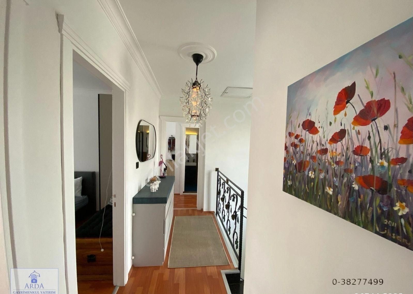 Alaçatı Çamlıkyolda 4+1 Yüzme Havuzlu Satılık Müstakil Lüks Villa - Görsel 19