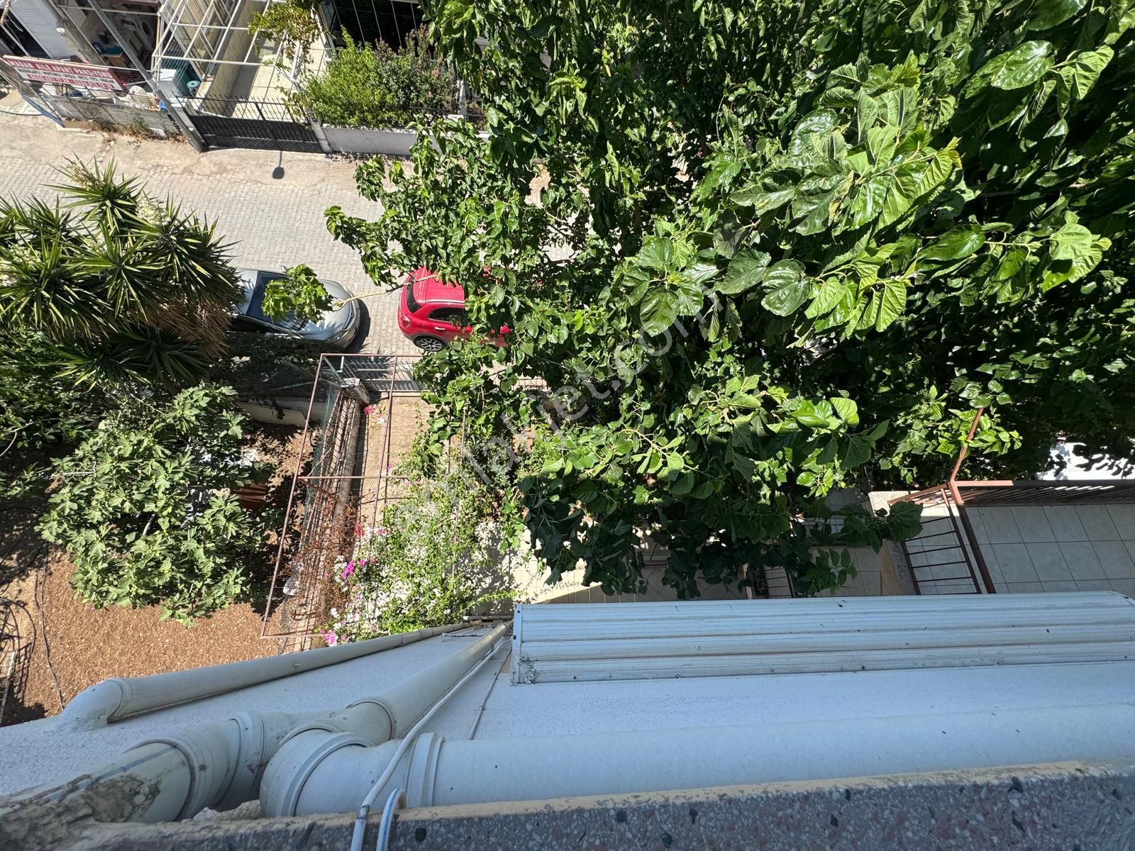 Çamlıkta Denize Yakın Komple Satılık Bina - Görsel 10