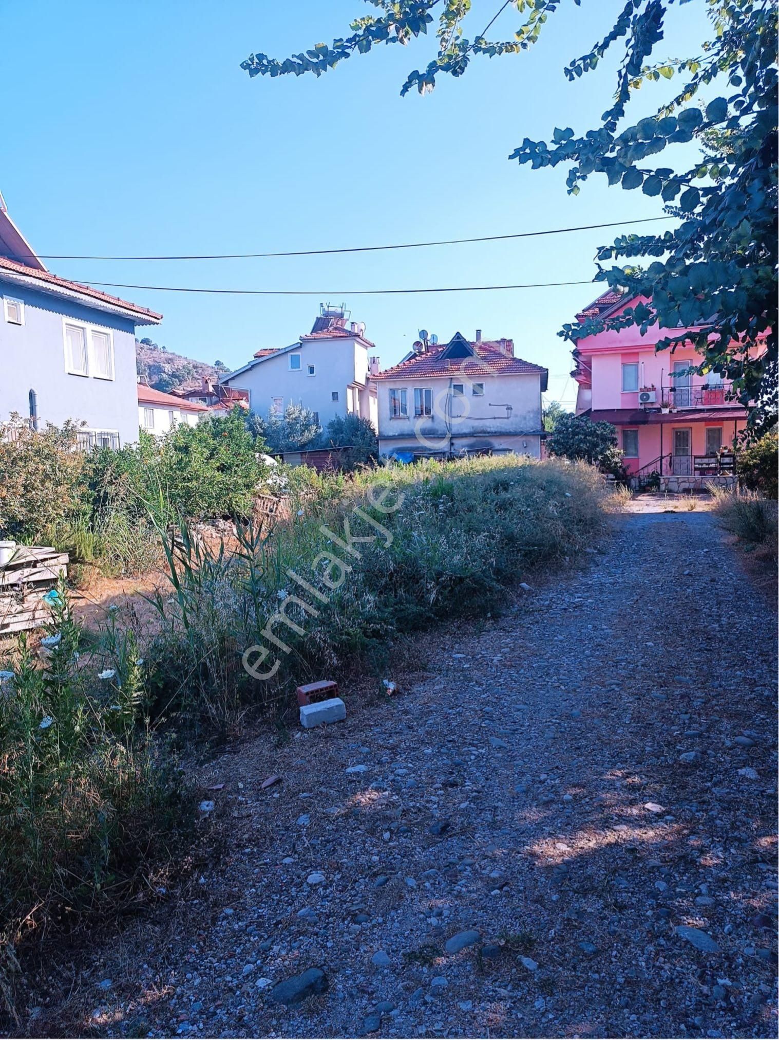 Ortaca Dalyan Da İçinde 3adet Ev Olan Arsa Satılık - Görsel 5