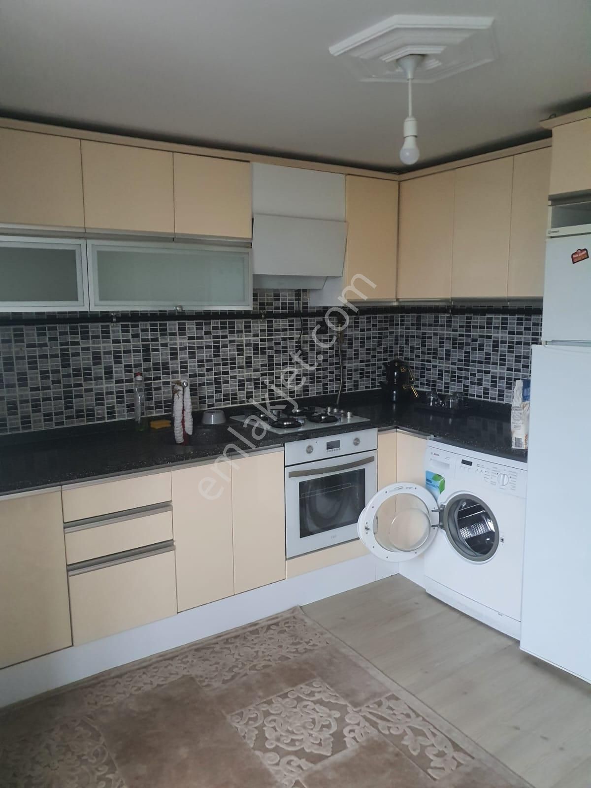 Eğtim Mahallesinde 2+1 70 M2 Satılık Daire