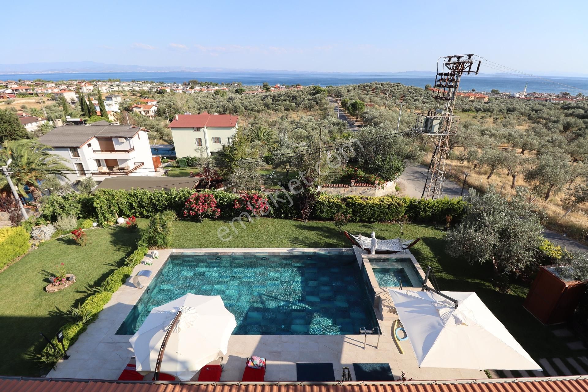 Altınoluk'ta 1300 M2 Arsa İçinde Satılık Havuzlu Malikane - Görsel 33