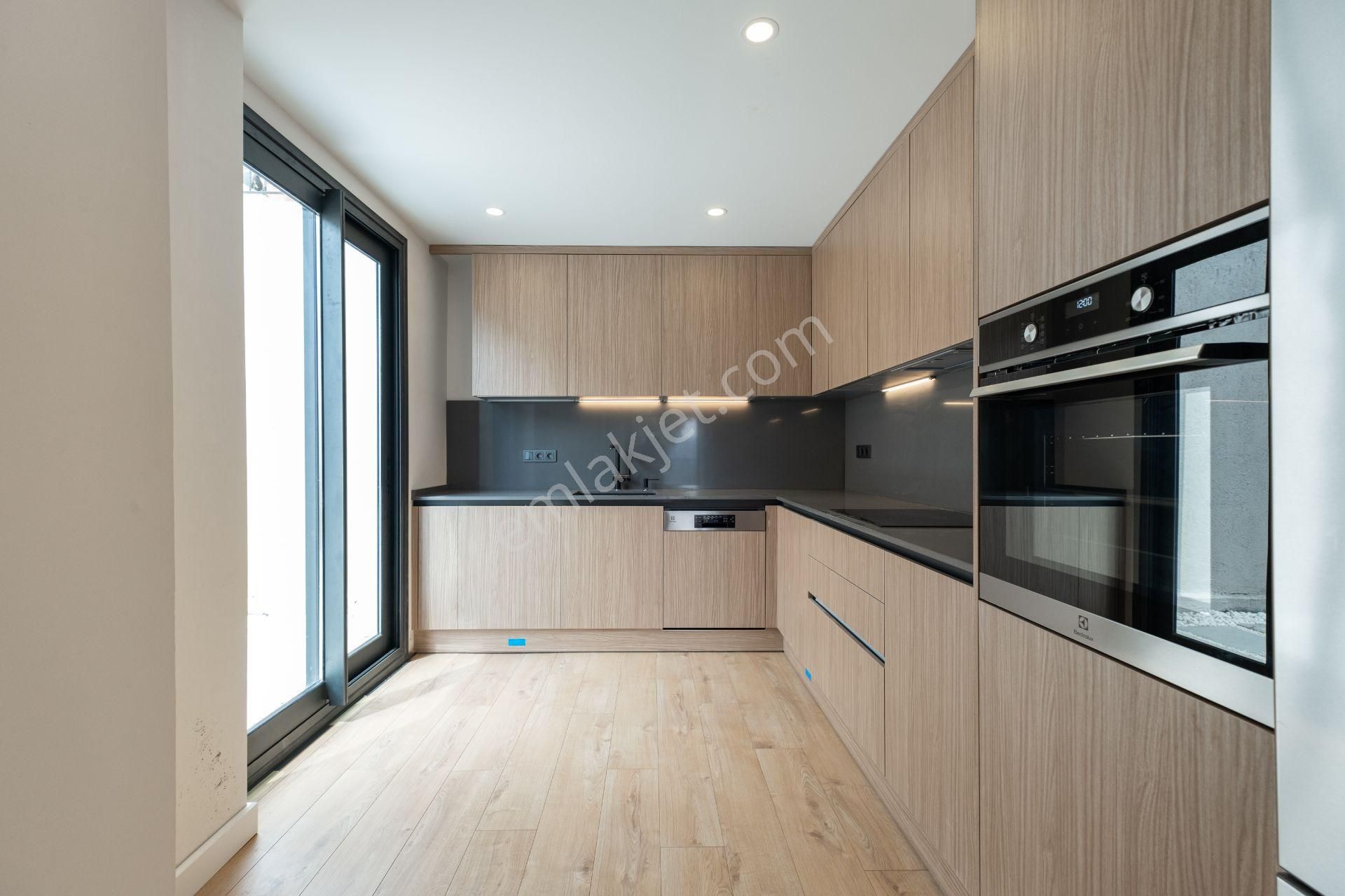 Seferihisar Gödence'de Satılık 2+1 Lüks 2025 Yapımı Taş Villa - Görsel 36