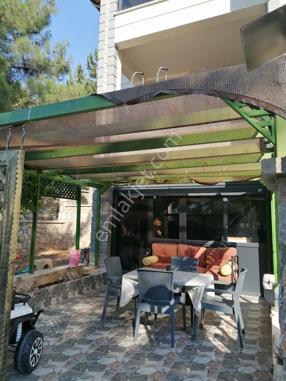 Acıpayam Yukarı Mahallesinde Harika Villa 23,500.000 Milyon Pazarlıklı Satılıktır !!! - Görsel 9