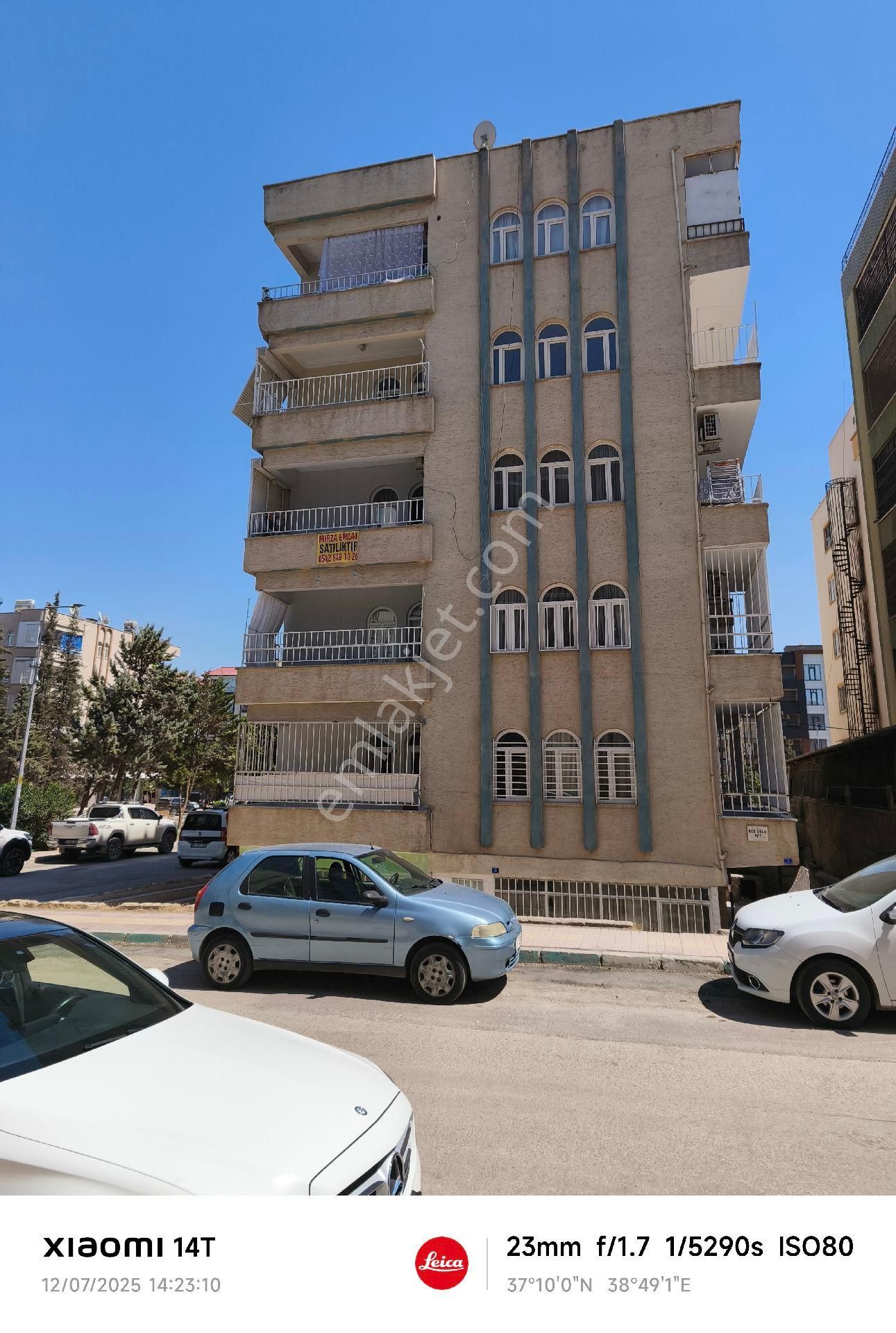 Mirza Emlak'tan Veysel Karani Mah 3+1 Satılık Daire
