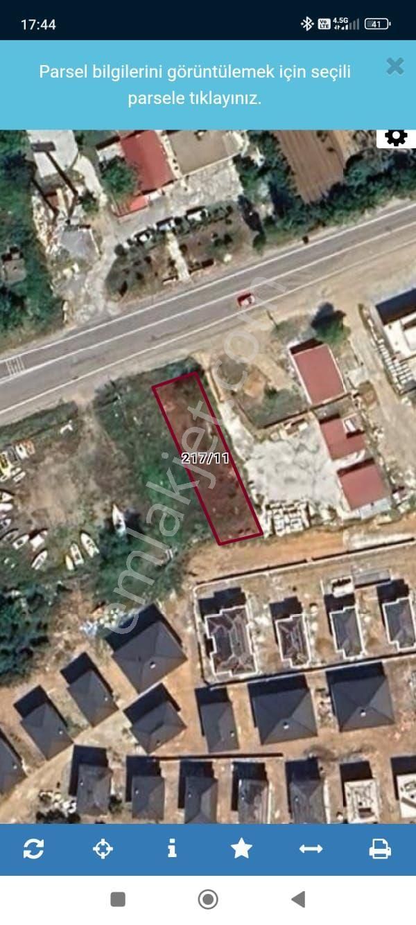 Ana Yolda 2 Adet Villa Yapımına Uygun İmarlı Arsa