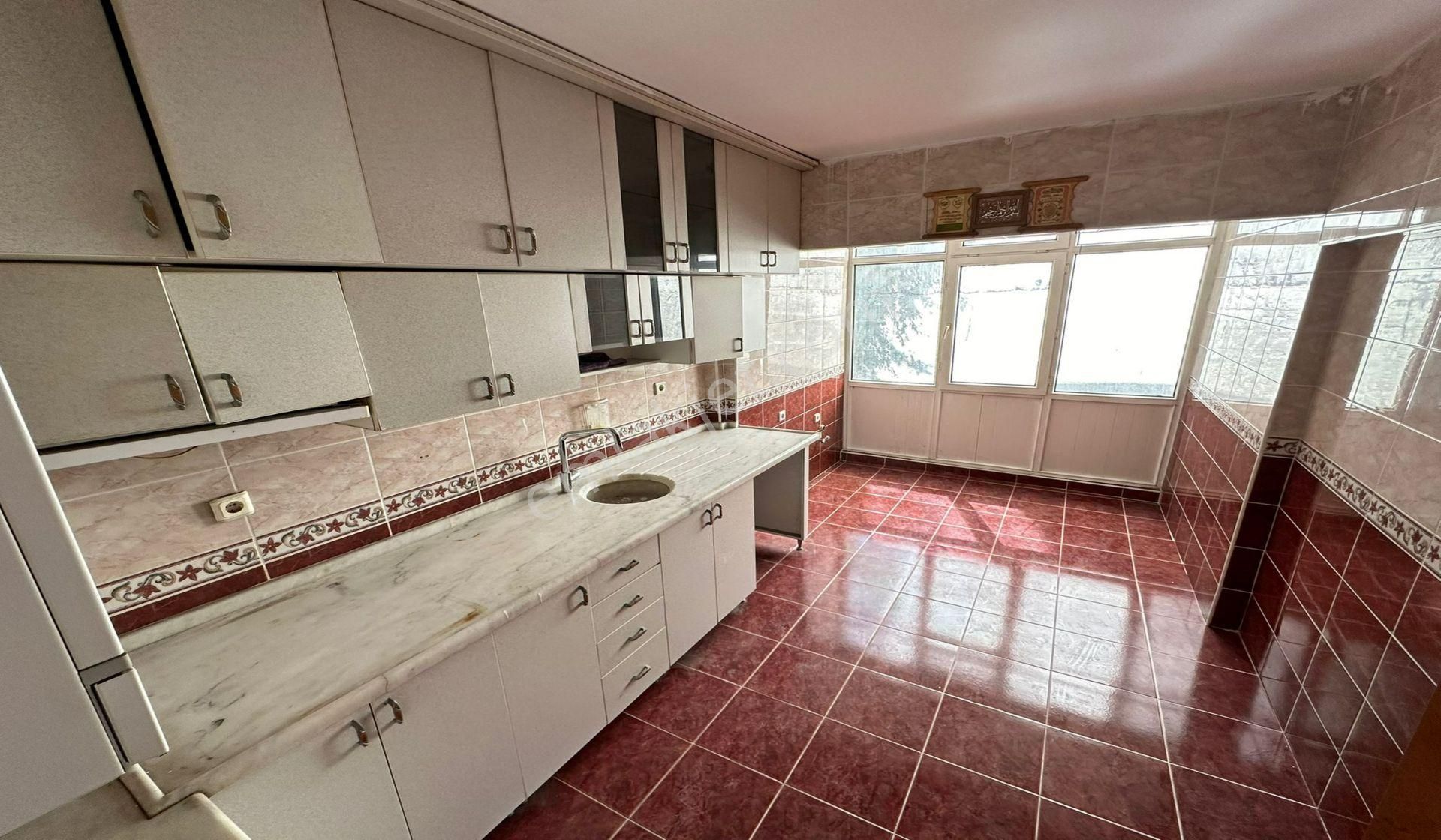 19 Mayıs Caddesinde 3+1 Katta Bağımsız 1.200.000 Kredi İmkanı