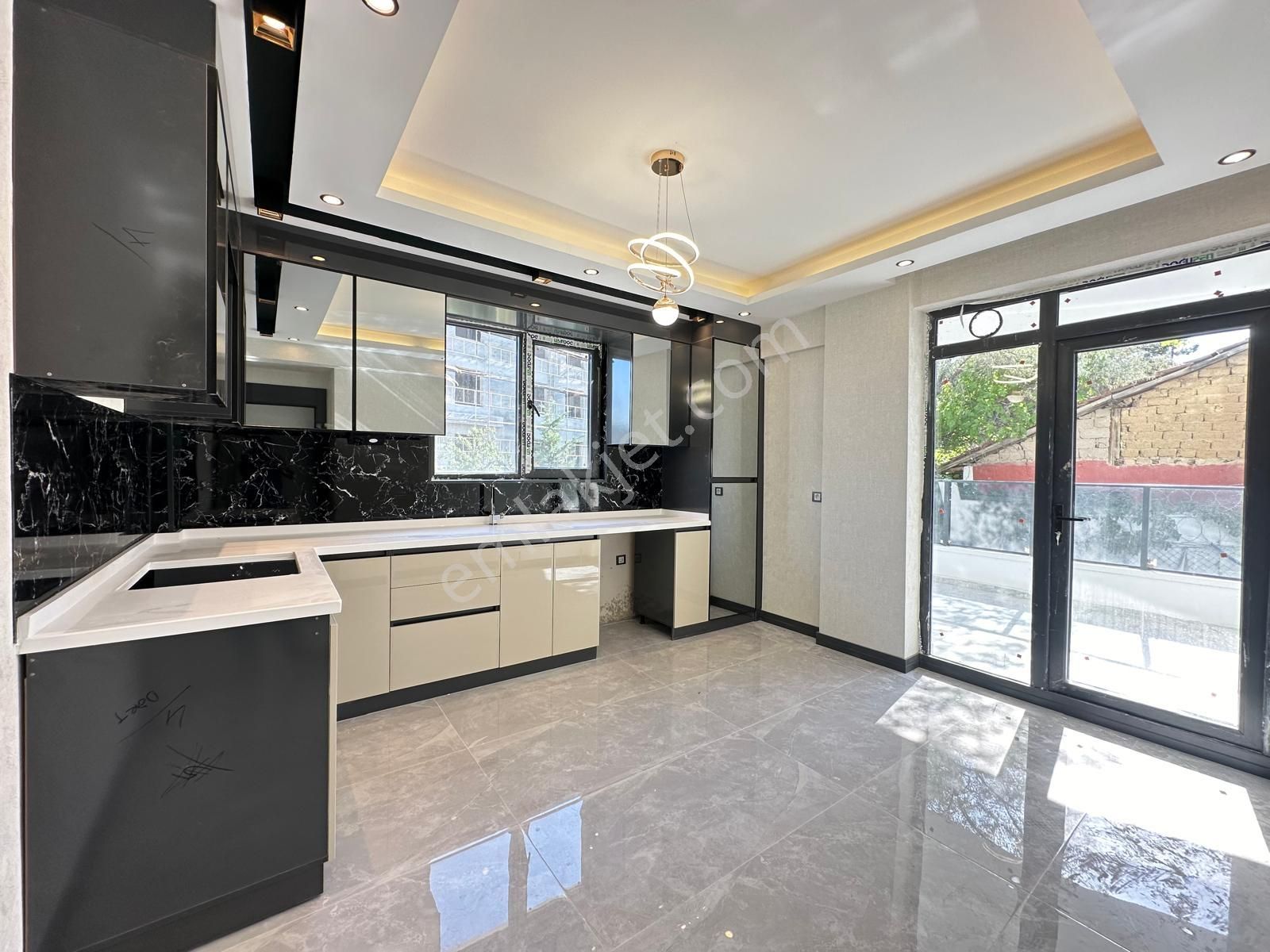 K Ören Hisar Mahalesi Katta Lüx Yapılı Masrafsız Daire - Görsel 5