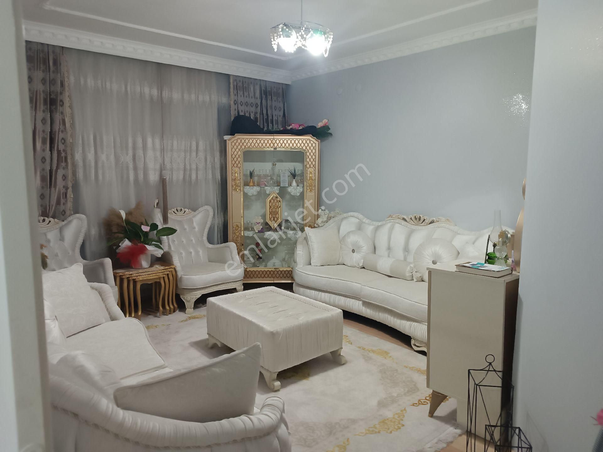 Yeşilvadi Konutları Satılık Temiz Bakımlı 3+1 Daire