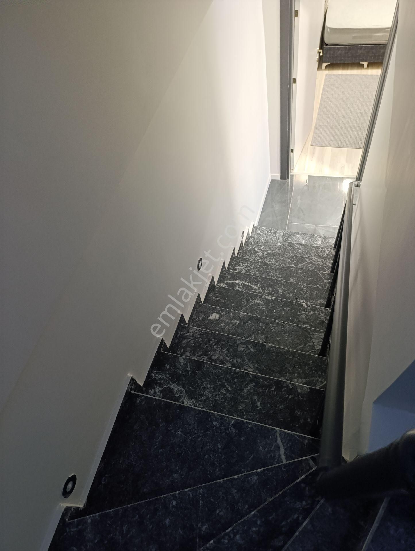 Seferihisar Payamlı Da Satılık Fırsat Tripleks Villa - Görsel 22