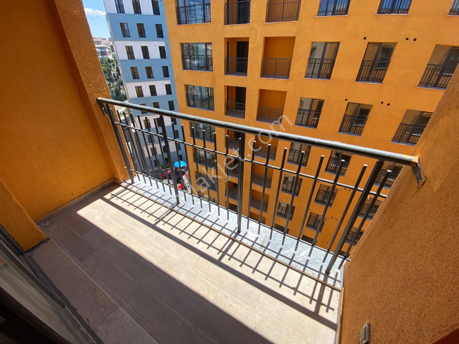 Gaziosmanpaşa Bağlarbaşı 7/a 1.etap Satılık 2+1 9.arakat 88m2 Site İçi Balkonlu Daire - Görsel 3