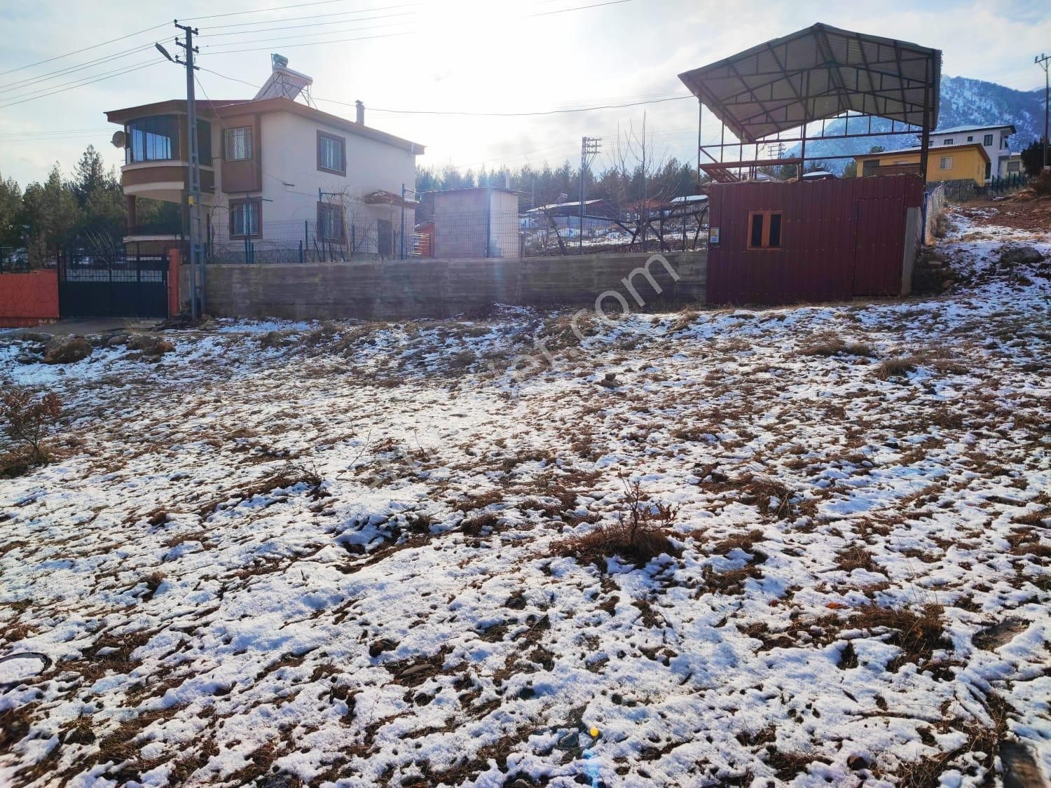 Pozantı Kar Emlaktan Yeni Konacık Efes Sitesi Altında 330 M2 Arsa - Görsel 12