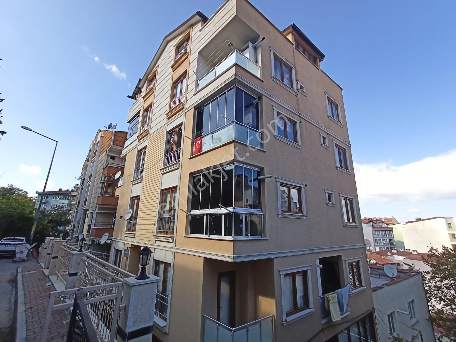 Kaçmaz Emlak Emir Sultan, Musababasatılık Manzaralı Teraslı Dubleks Daire