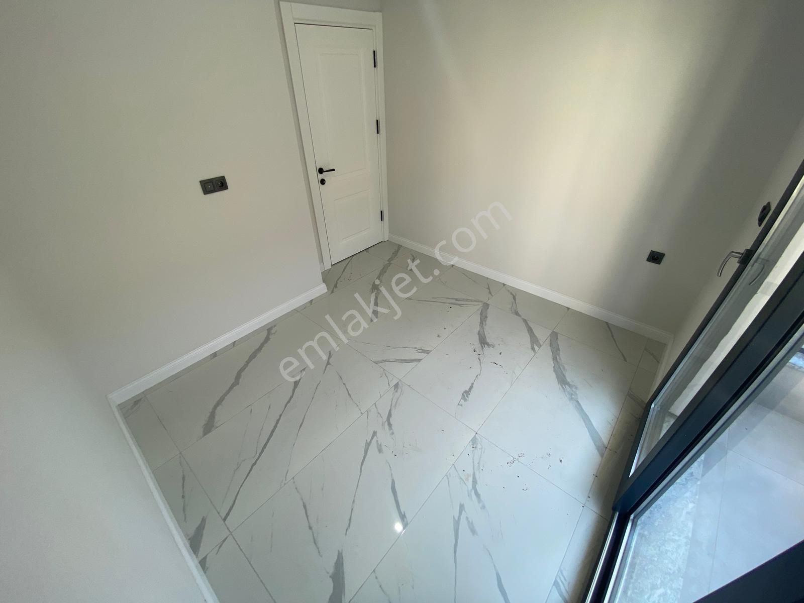Irmaksudan İkizçay Da Lüks Denize 50 Metre Satılık 2+1 Daire - Görsel 15
