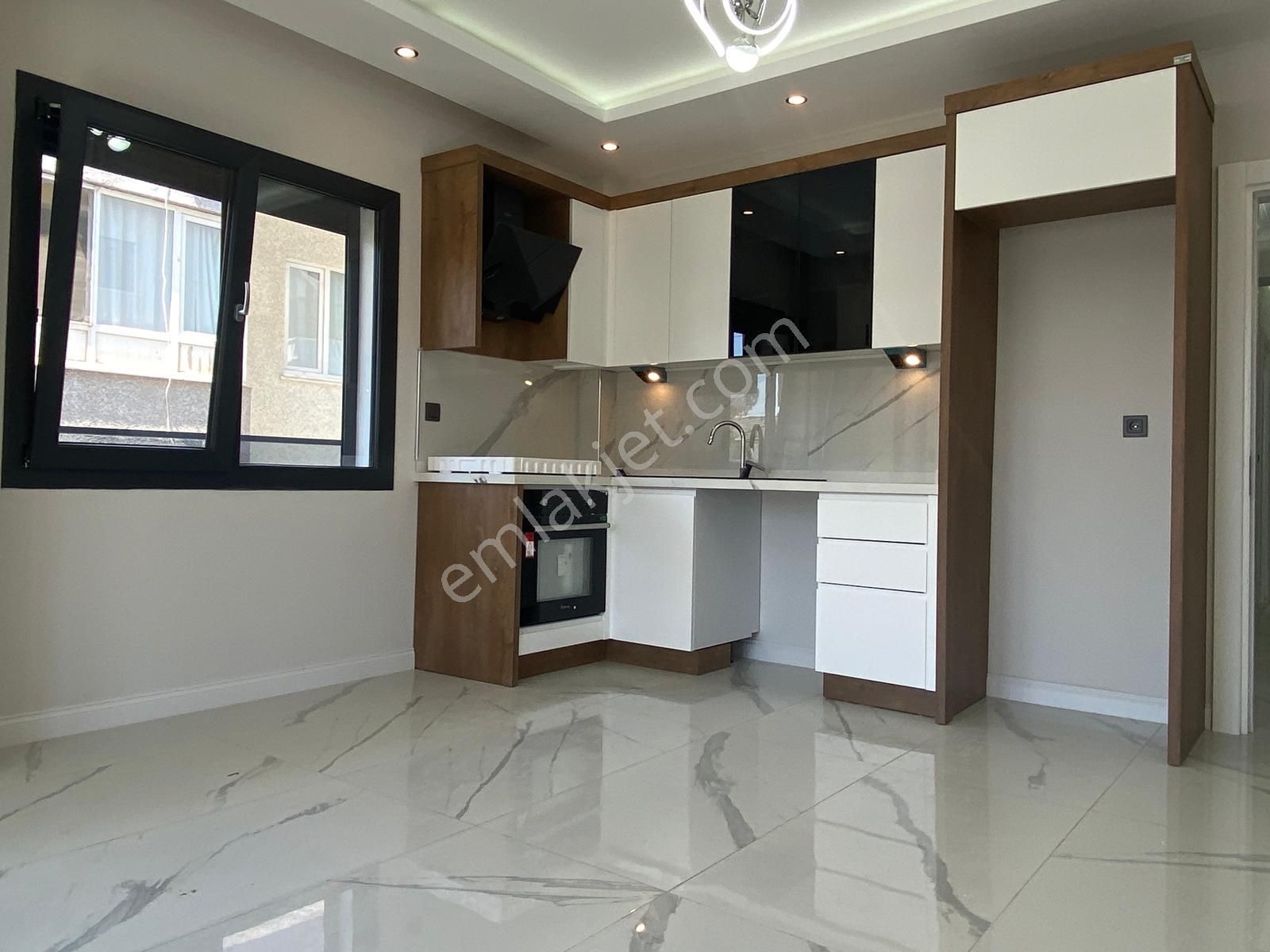 Irmaksudan İkizçay Da Lüks Denize 50 Metre Satılık 2+1 Daire - Görsel 2