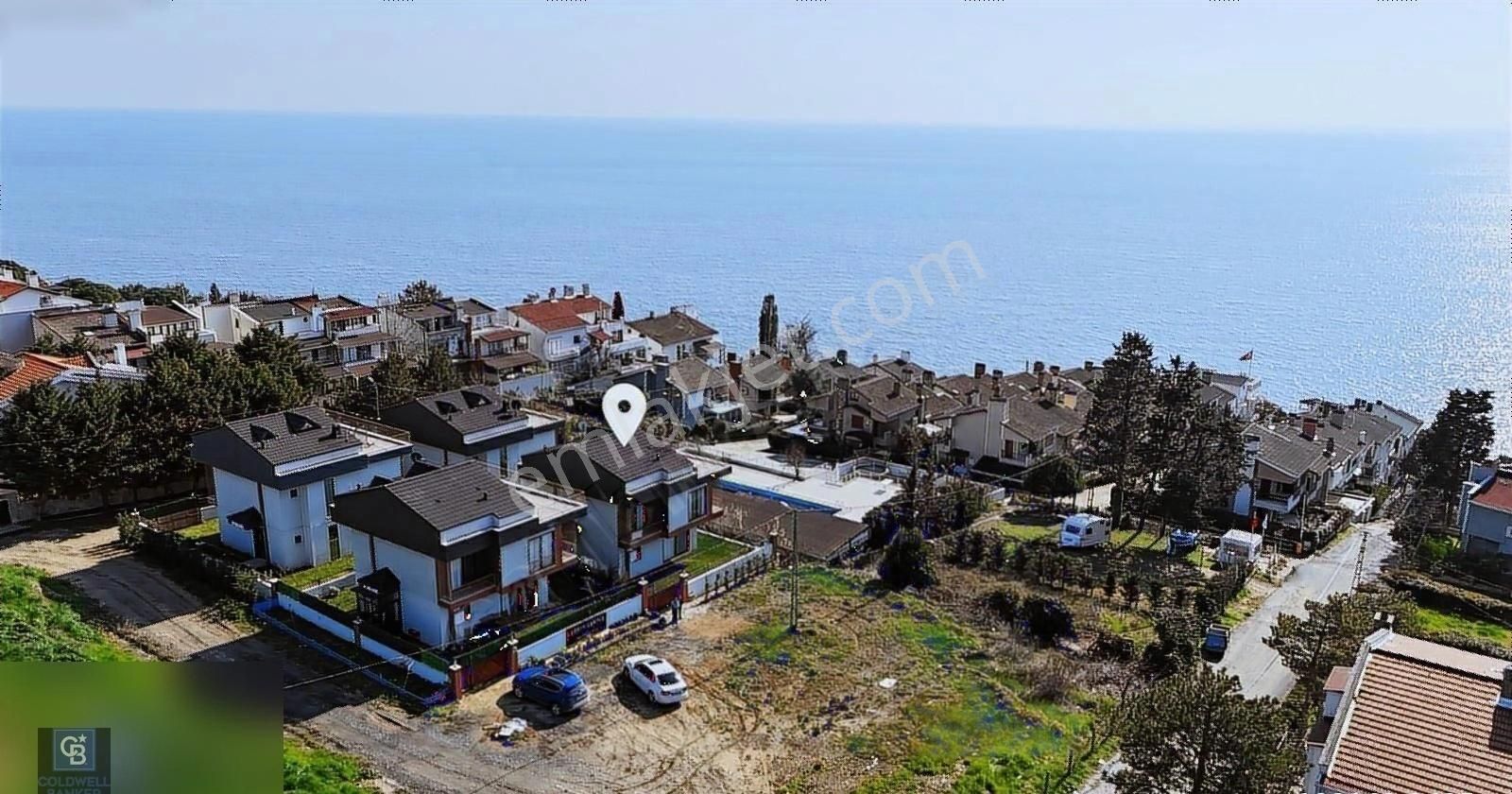 Deniz Manzaralı Emsalsiz Güzellikte Satılık Müstakil Villa